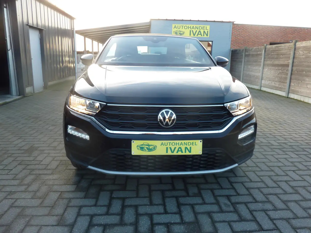 Volkswagen T-Roc Cabriolet 1.0 TSI Style OPF (EU6AP), миниатюра 2
