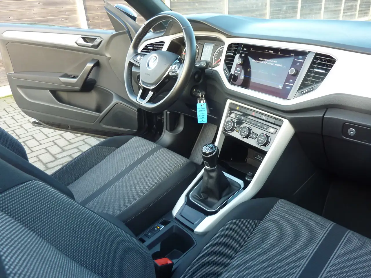 Volkswagen T-Roc Cabriolet 1.0 TSI Style OPF (EU6AP), миниатюра 16