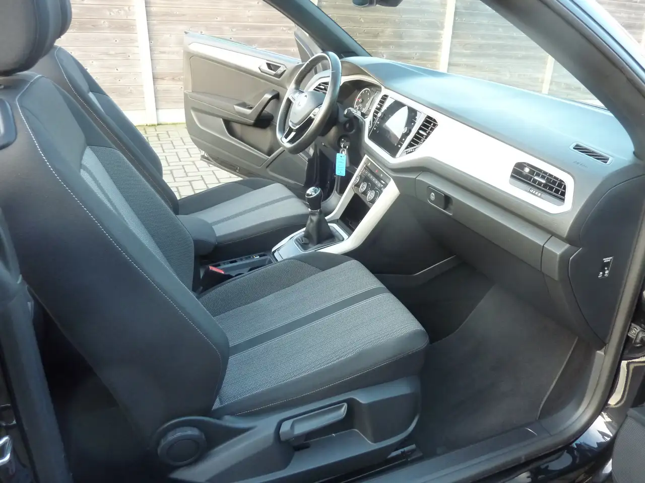 Volkswagen T-Roc Cabriolet 1.0 TSI Style OPF (EU6AP), миниатюра 10