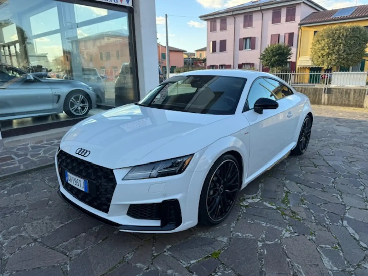 Audi TT TT 2.0 coupe dsg km 33.000 S-line Weiß - 1