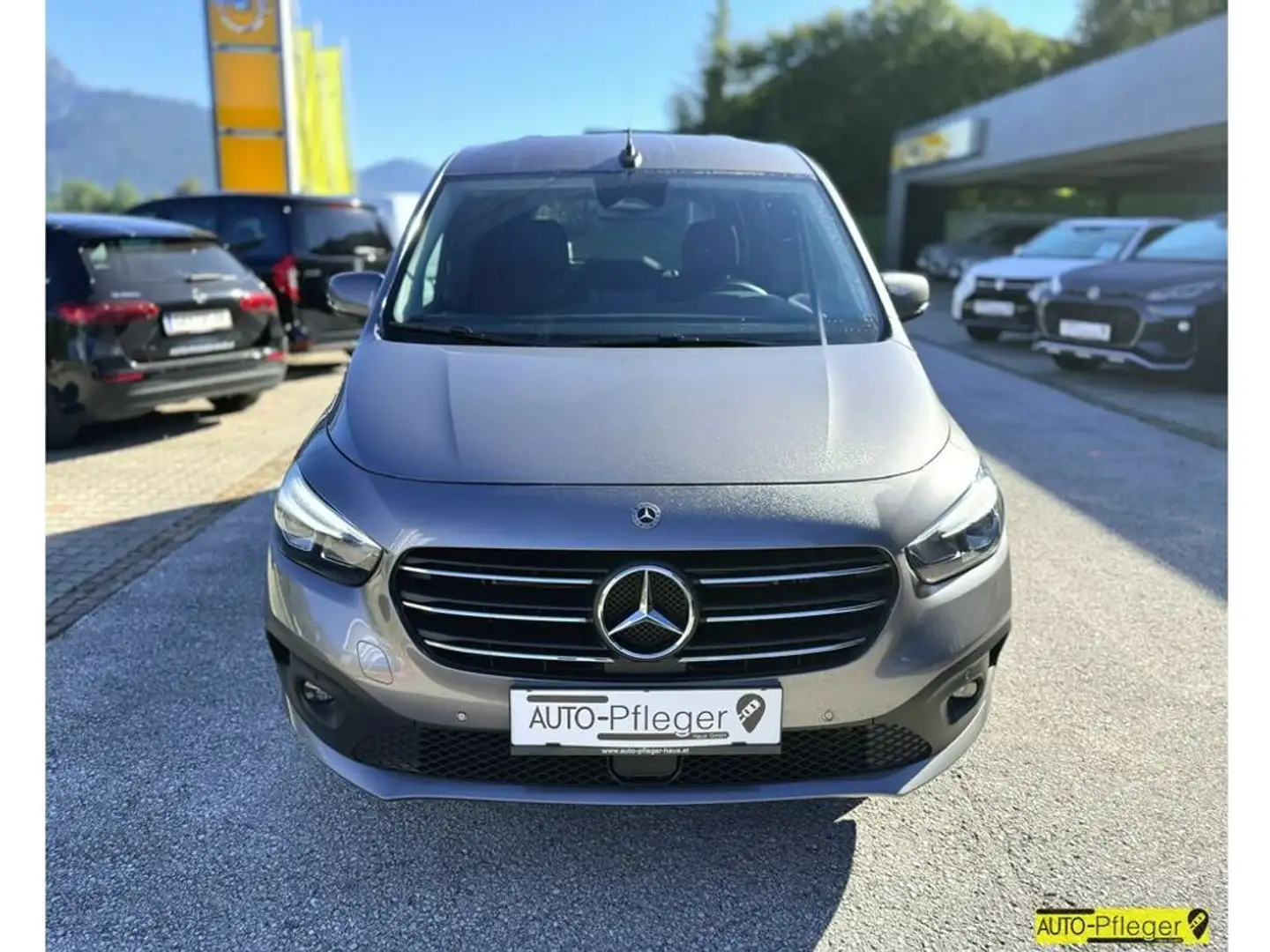 Mercedes-Benz T-Class T 180 d standard Progressive Grau - 2