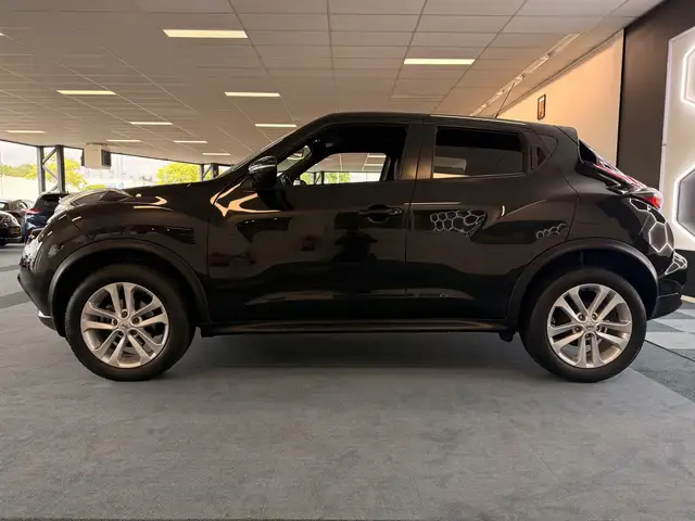 Nissan Juke view 2