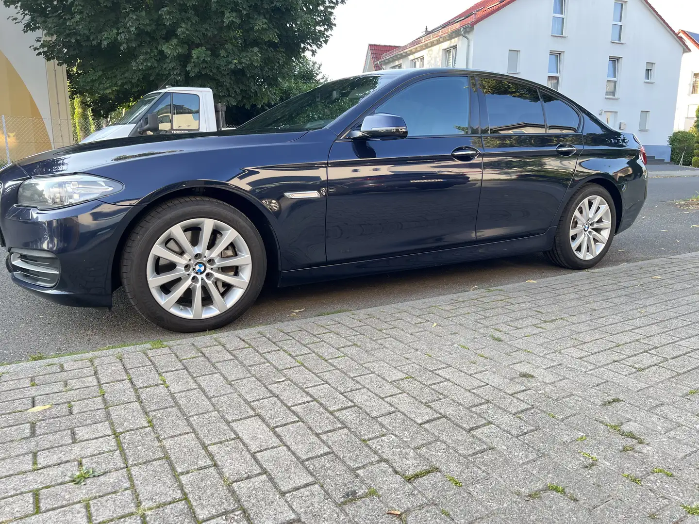 BMW 530 530d xDrive Aut. - 1