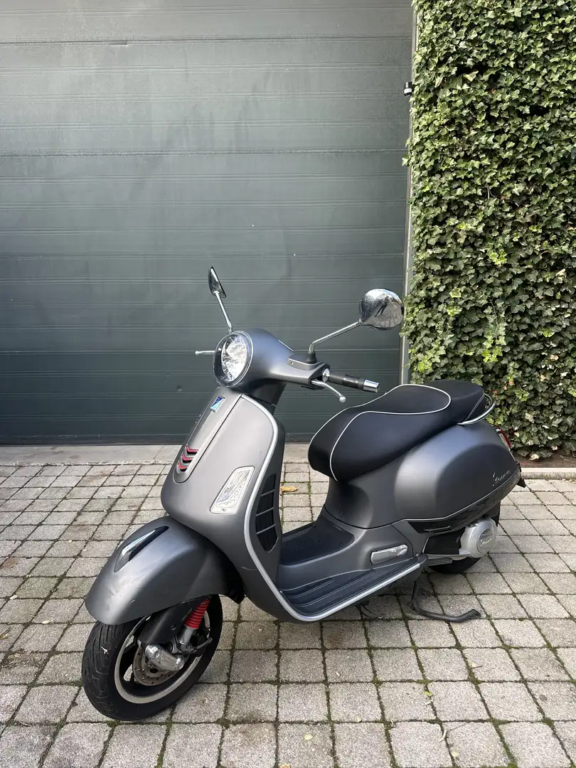 Vespa GTS Super 125 Vespa GTS SUPER SPORT 125 Szürke - 2