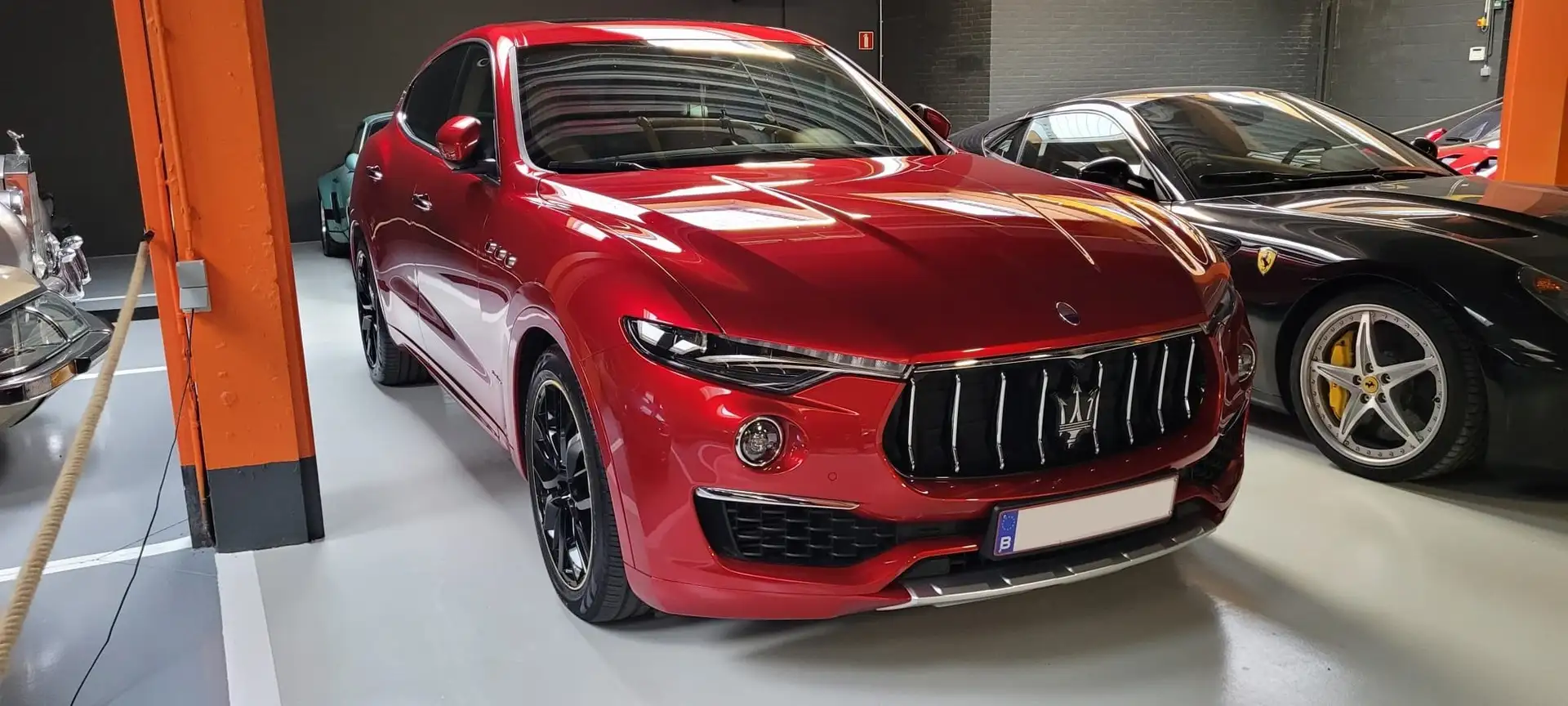 Maserati Levante 3.0 V6 Bi-Turbo 430 S Q4 Red - 1