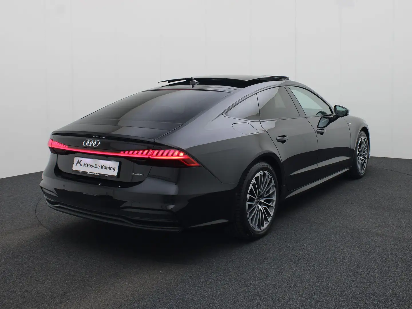 Audi A7 Sportback 55 TFSIe 270kW/367PK quattro S Line · Pa Zwart - 2