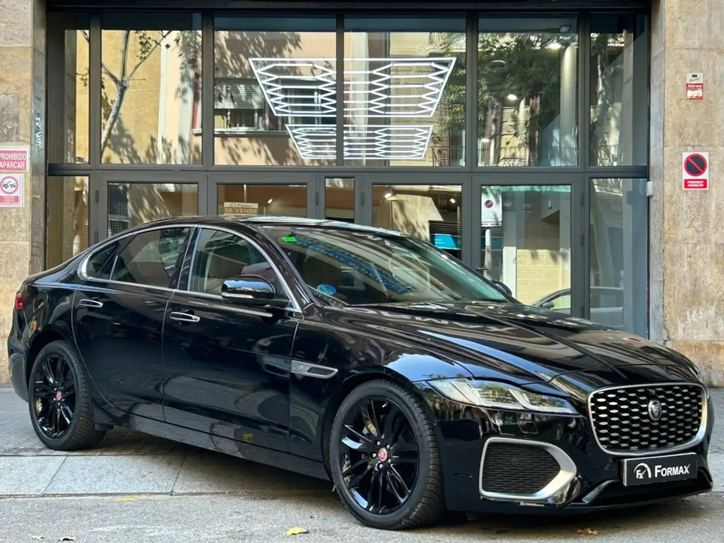 Jaguar XF 2.0D I4 150kW MHEV RWD R-Dynamic S Auto Negro - 2