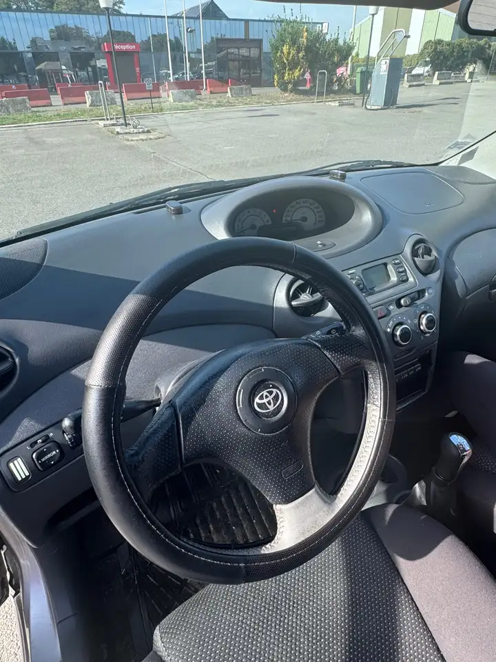 Toyota Yaris 1.5i VVT-i 16v TS, foto 8