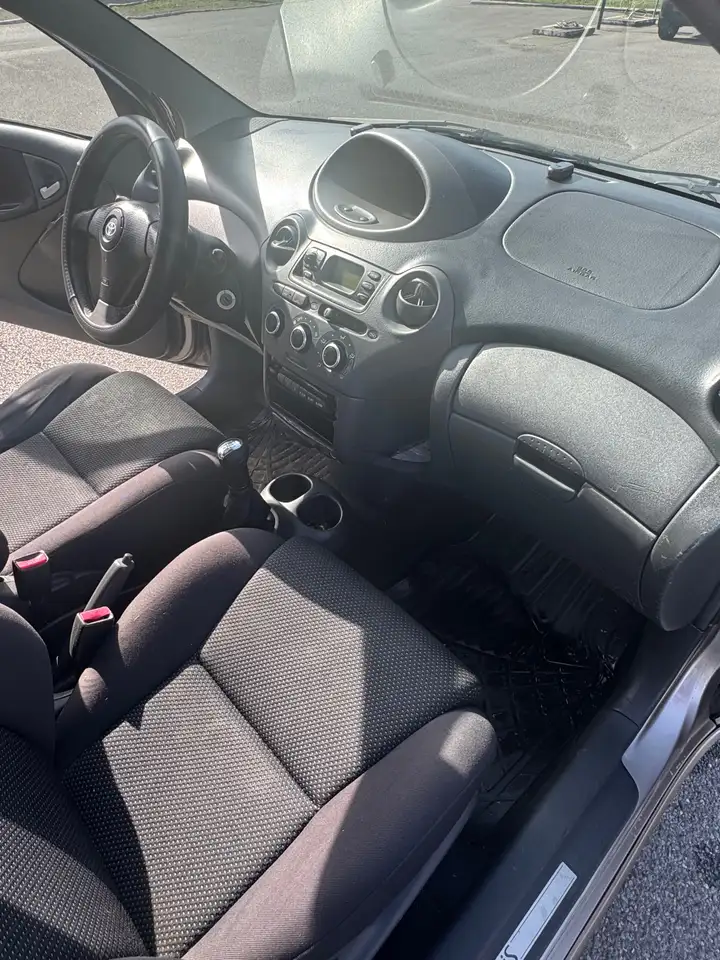 Toyota Yaris 1.5i VVT-i 16v TS, foto 9