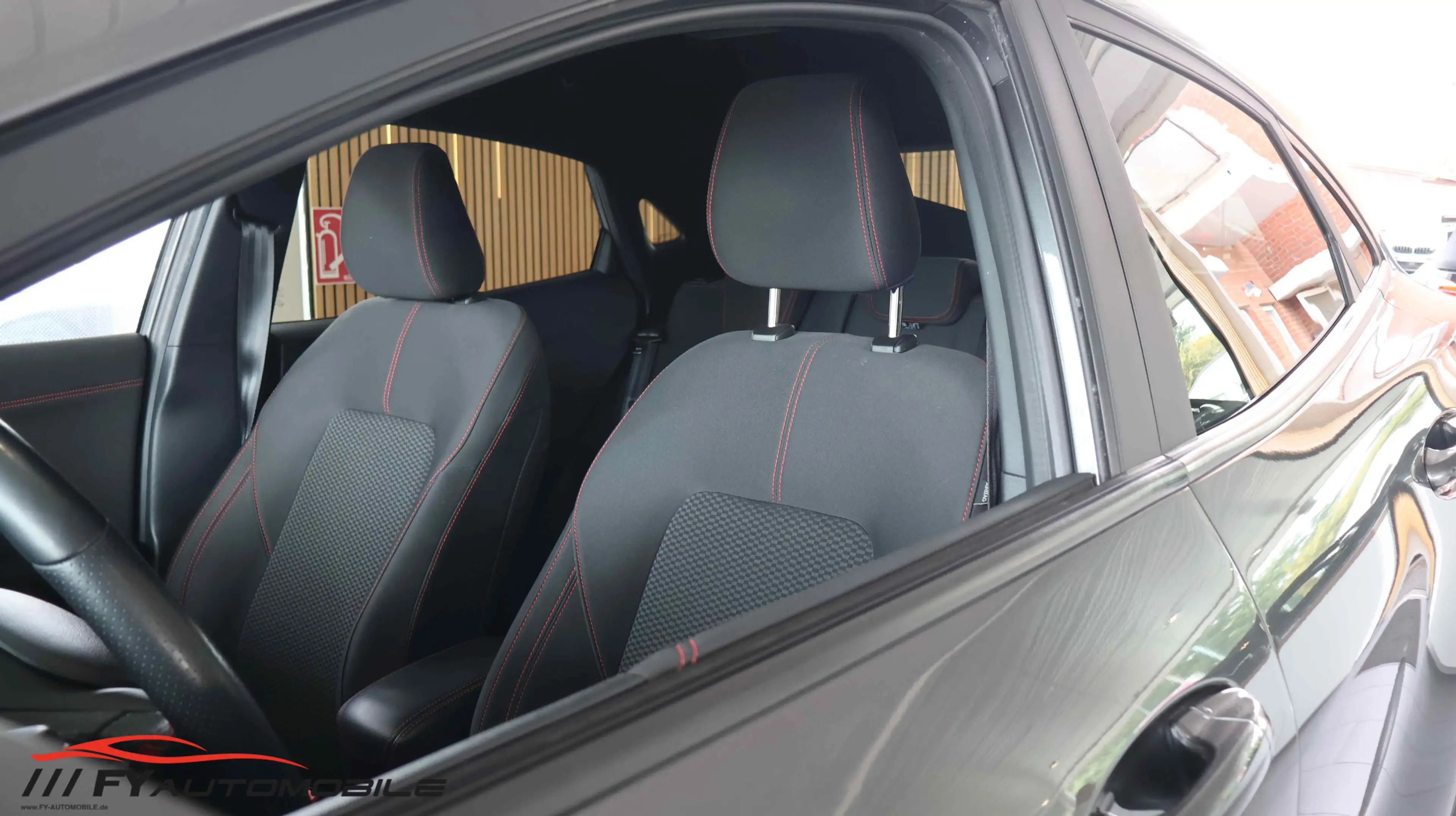 Ford Puma ST-Line — photo 11