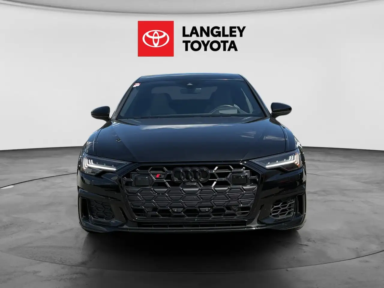 Audi S6 снимка Audi S6