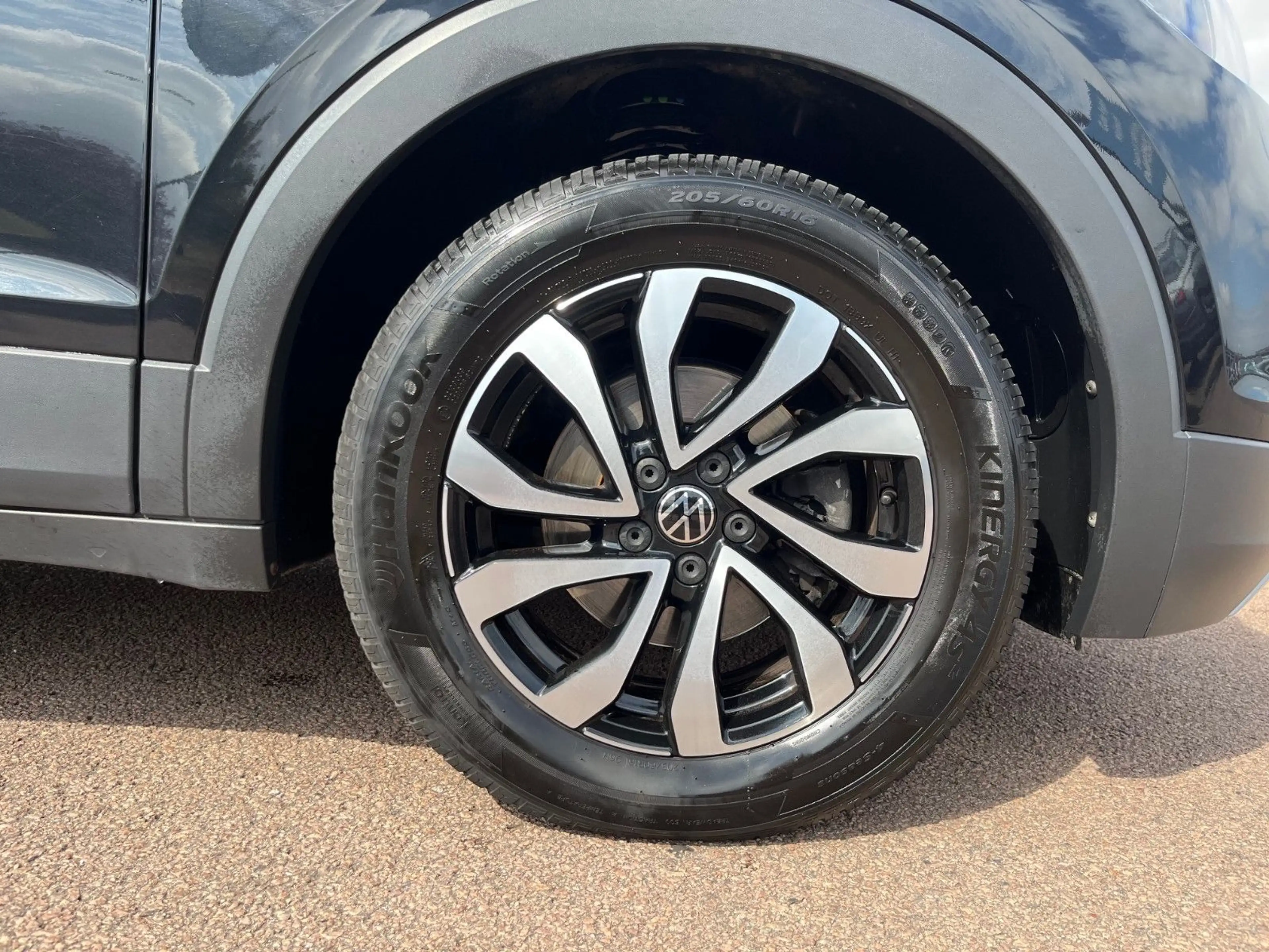 Volkswagen T-Cross Active mit NAVI+PDC+ACC+Sitzhzg — photo 4