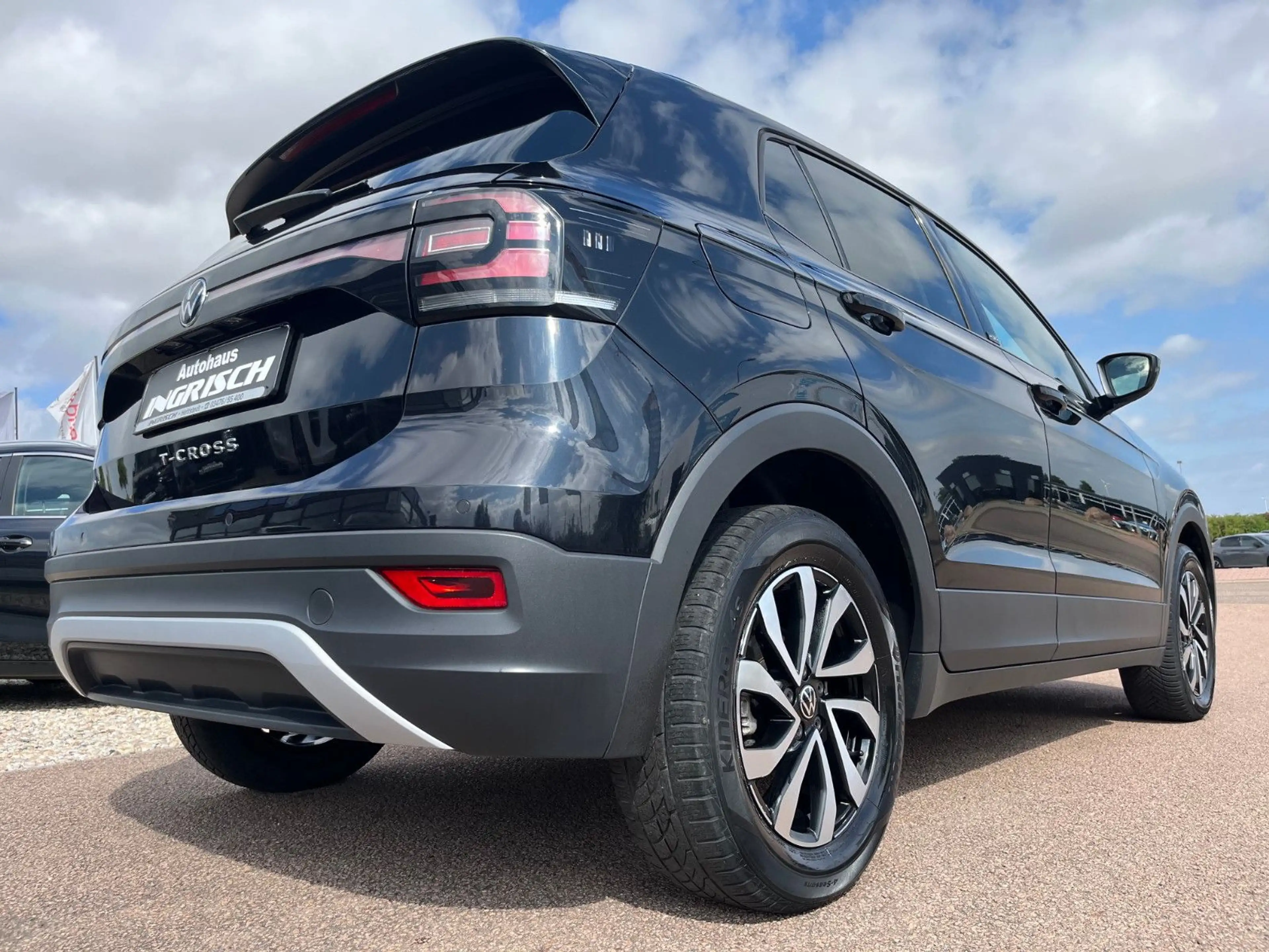 Volkswagen T-Cross Active mit NAVI+PDC+ACC+Sitzhzg — photo 9