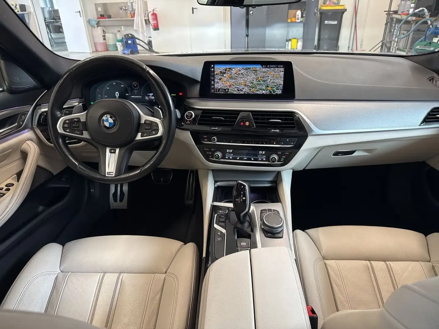 BMW M550 M550d xDrive Touring Aut. Gri - 1