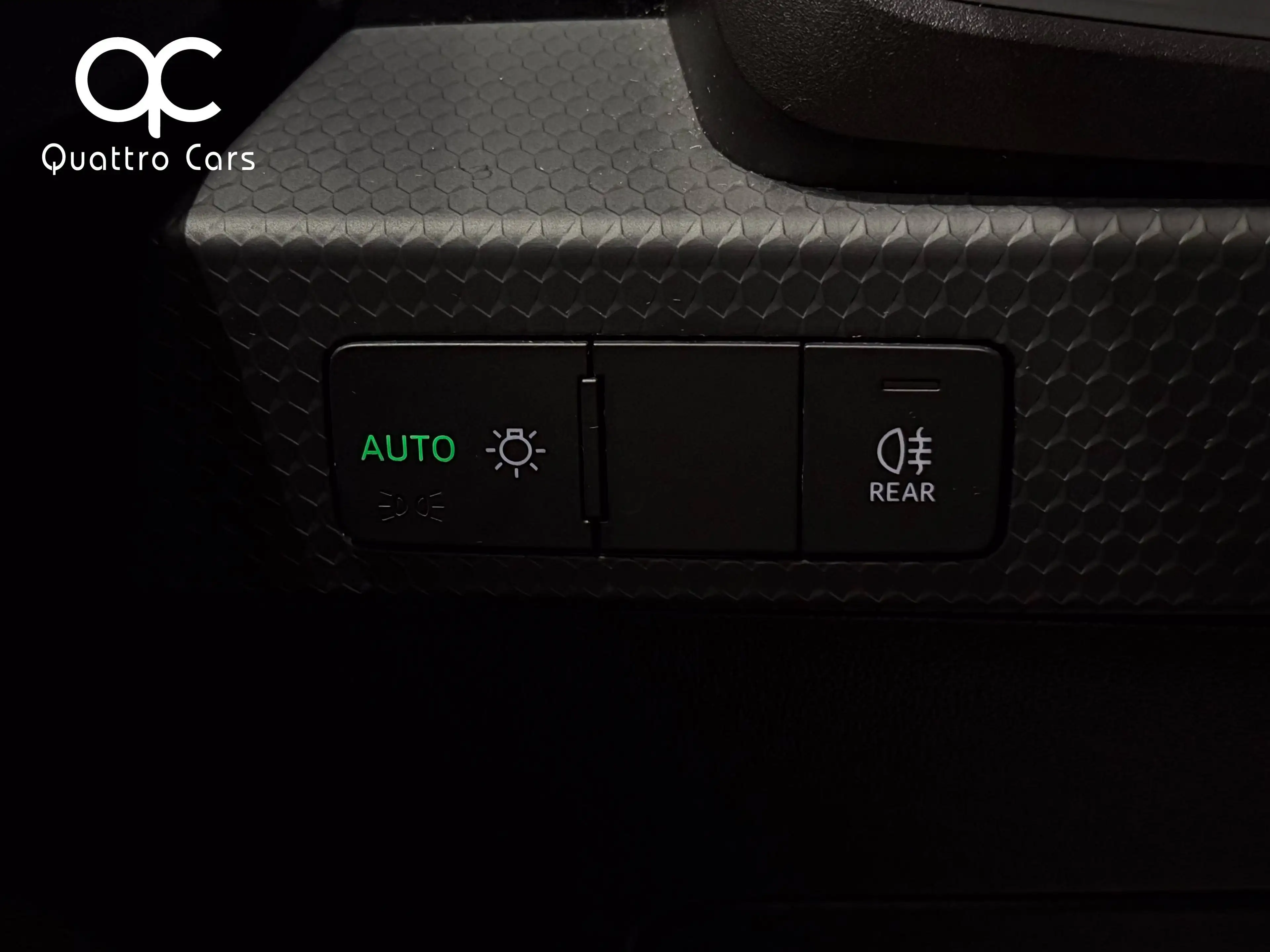 Audi A1 Garantie 3 ans possible / Sportback 25 TFSI / Car Play — photo 26