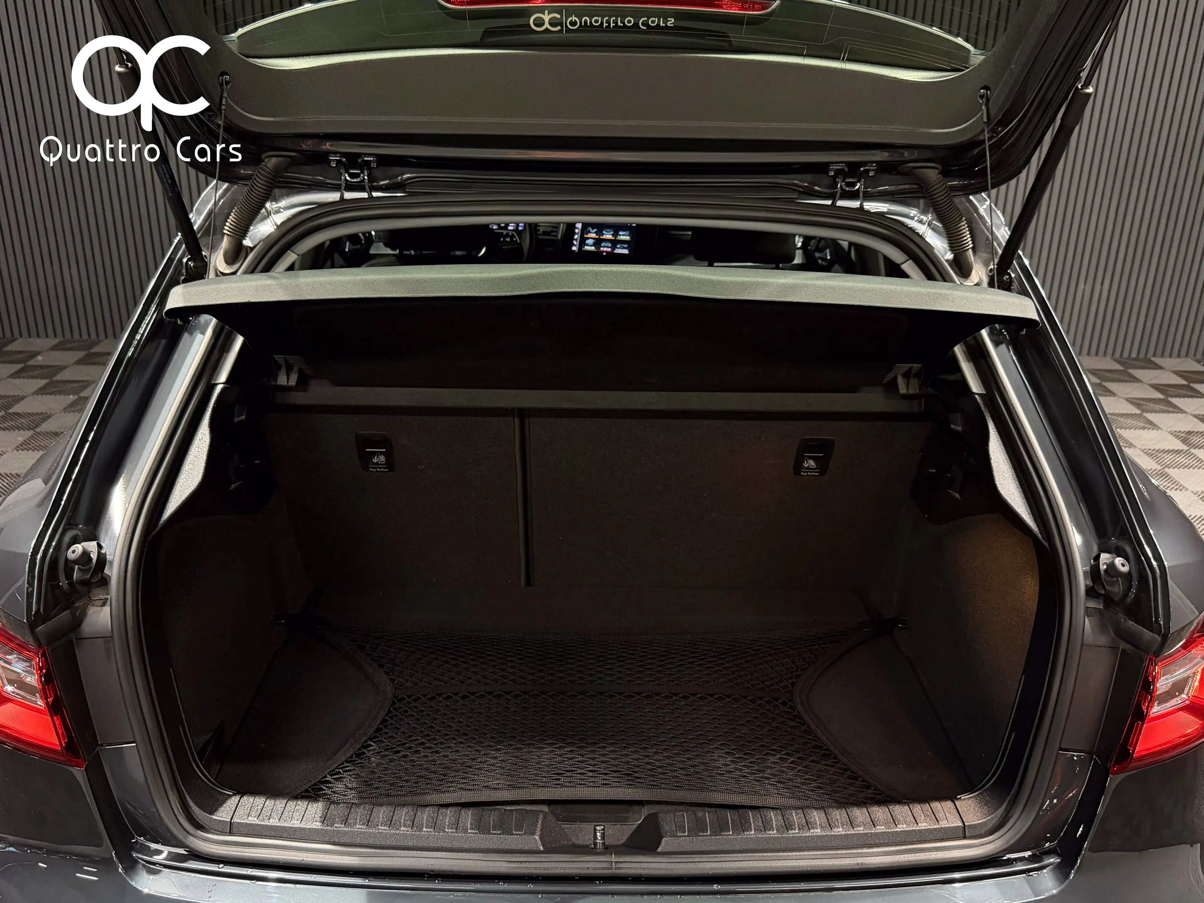 Audi A1 Garantie 3 ans possible / Sportback 25 TFSI / Car Play — photo 29