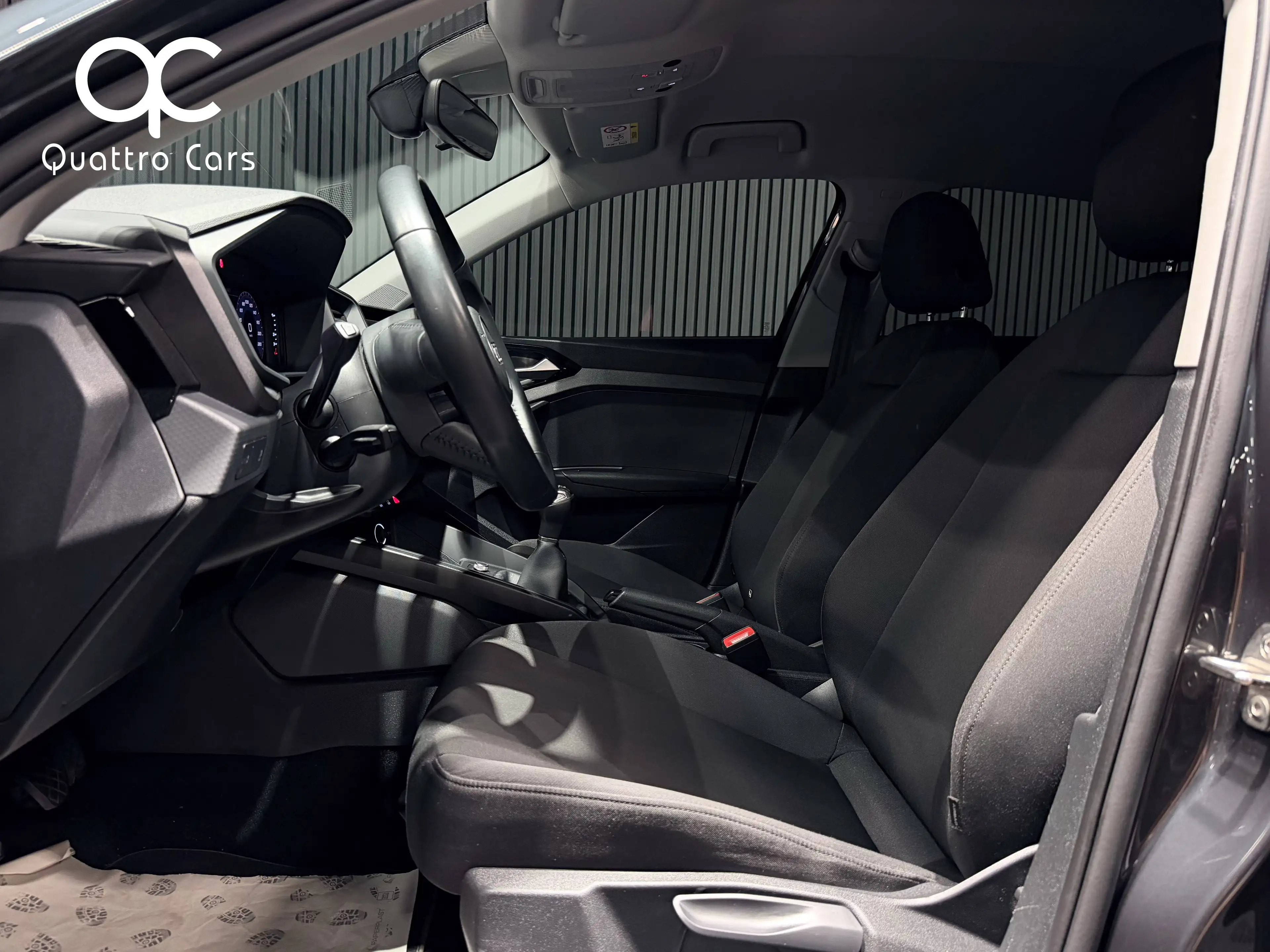 Audi A1 Garantie 3 ans possible / Sportback 25 TFSI / Car Play — photo 11