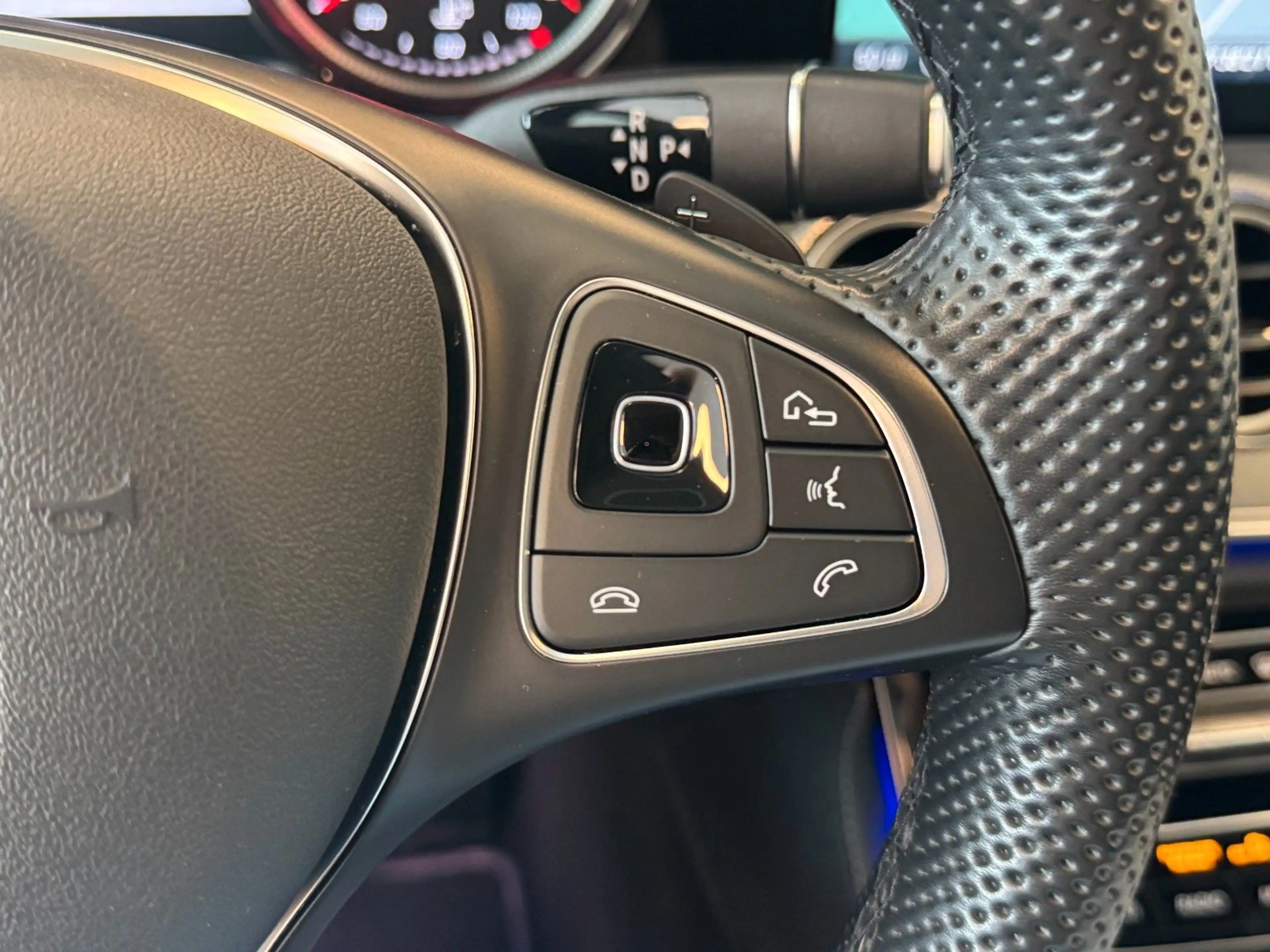 Mercedes-Benz E 200 T AVA 9G-Tr LED SHZ Rü-Ka CarPlay Ambiente — photo 20