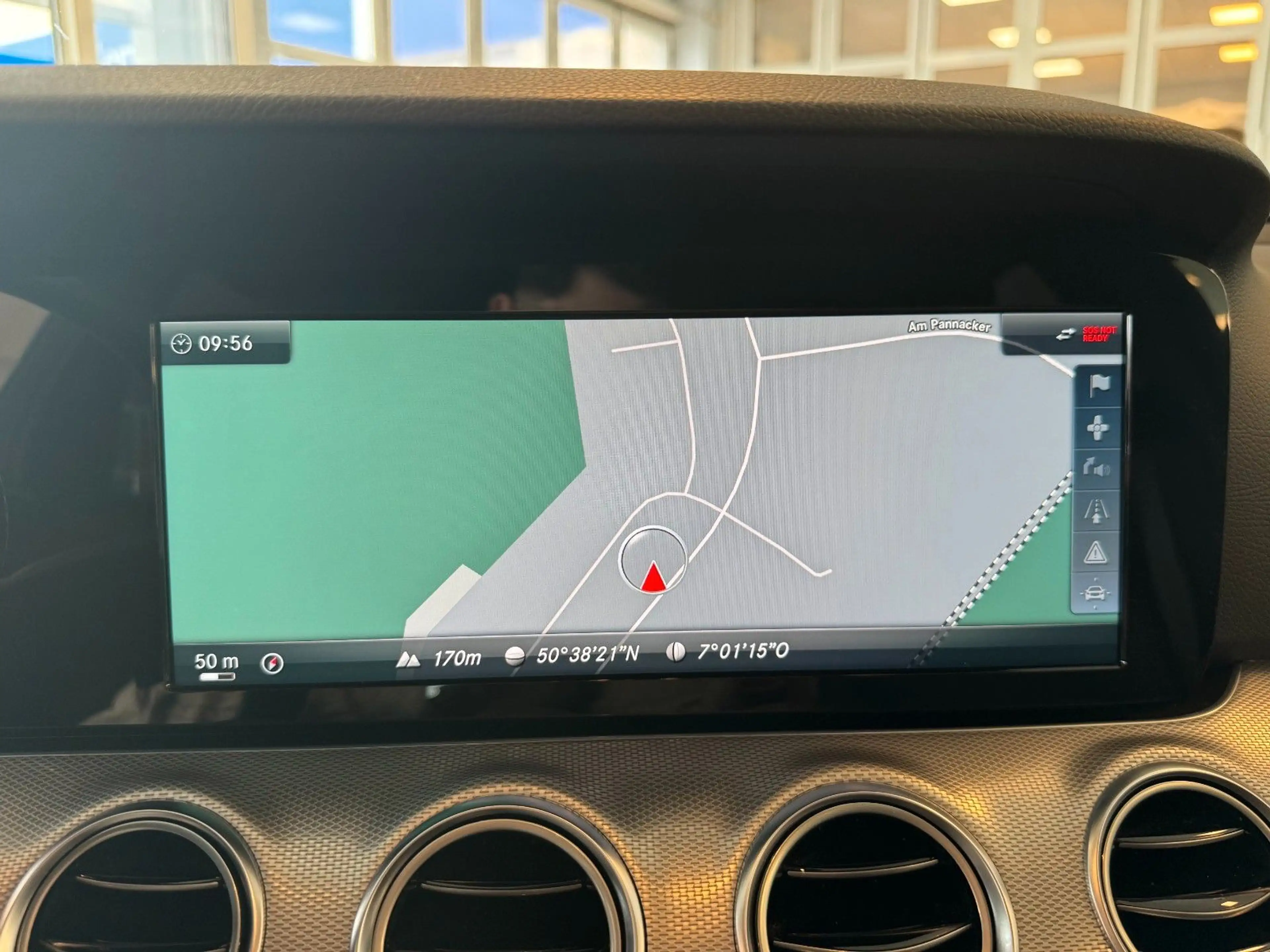 Mercedes-Benz E 200 T AVA 9G-Tr LED SHZ Rü-Ka CarPlay Ambiente — photo 26