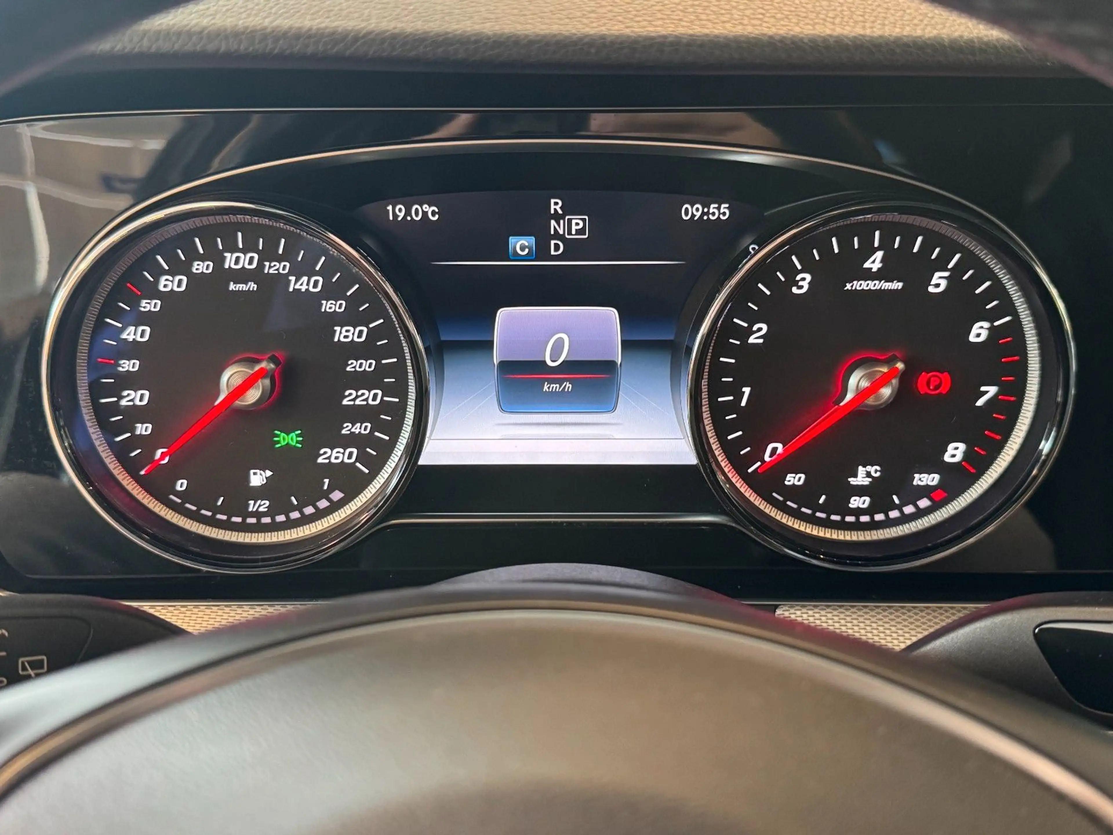 Mercedes-Benz E 200 T AVA 9G-Tr LED SHZ Rü-Ka CarPlay Ambiente — photo 21