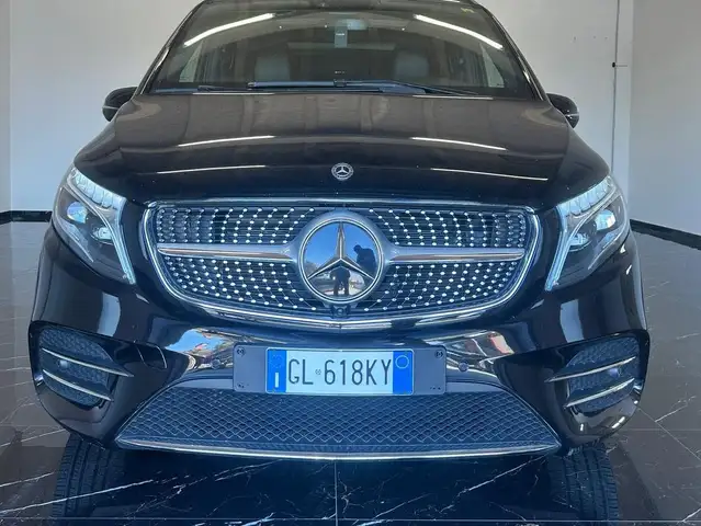 Mercedes-Benz V V Long 300 d Sport auto