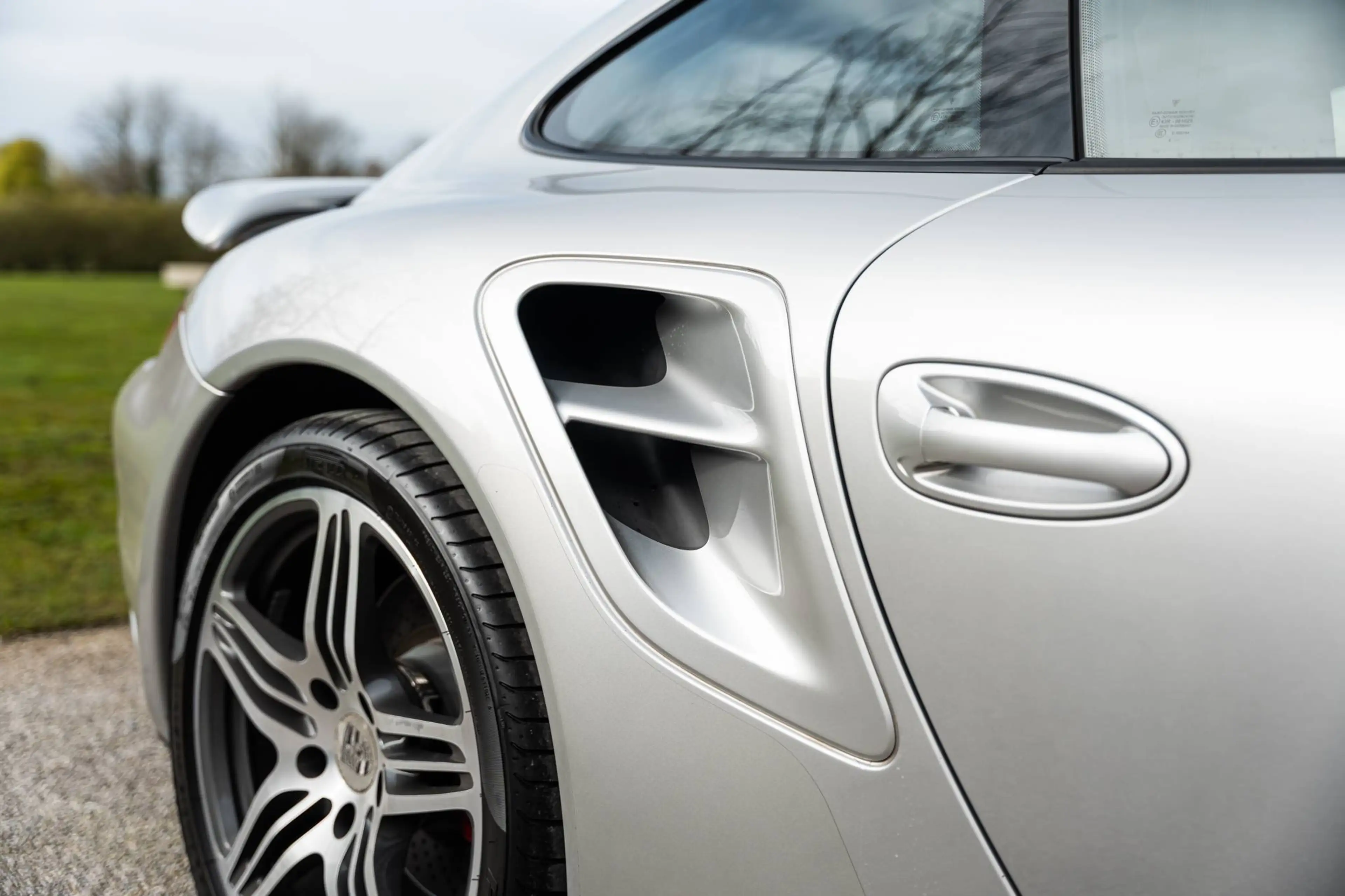 Porsche 997 .1 TURBO / MEZGER ENGINE / TIPTRONIC / LEATHER / CHRONO / BOSE — photo 12