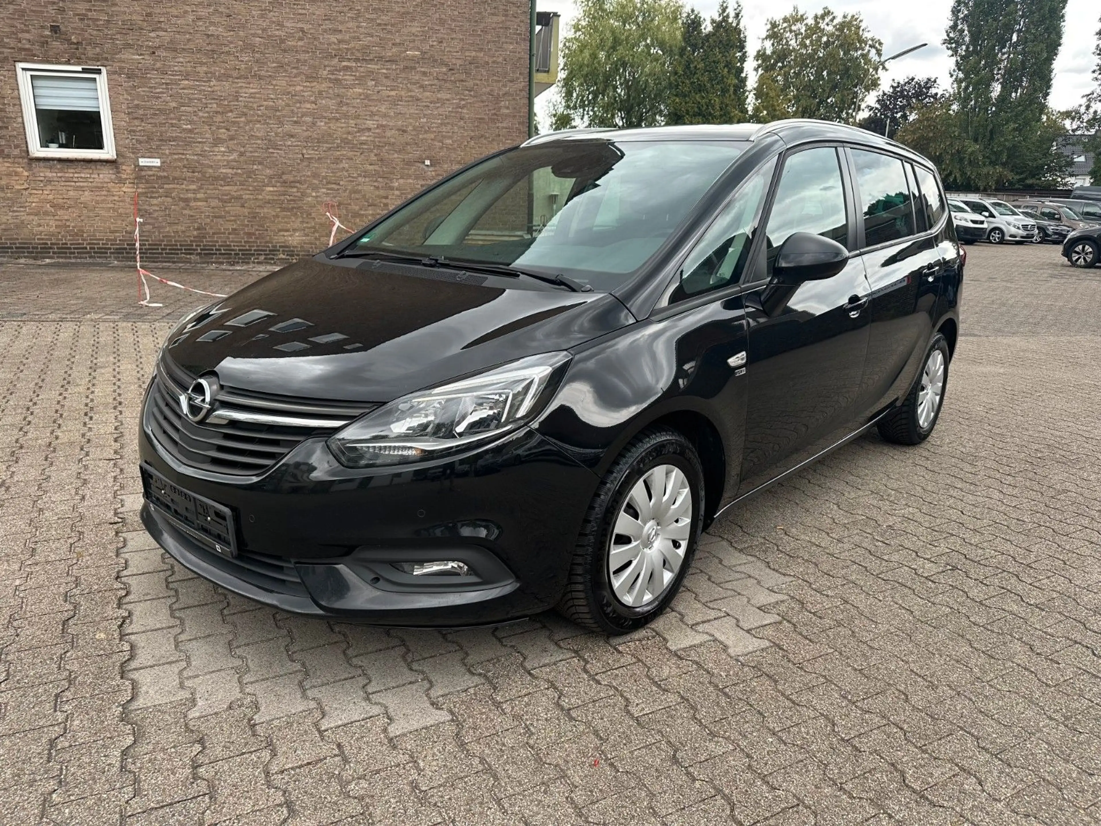 Opel Zafira Tourer Zafira C Tourer 100kw * Navi * Kamera