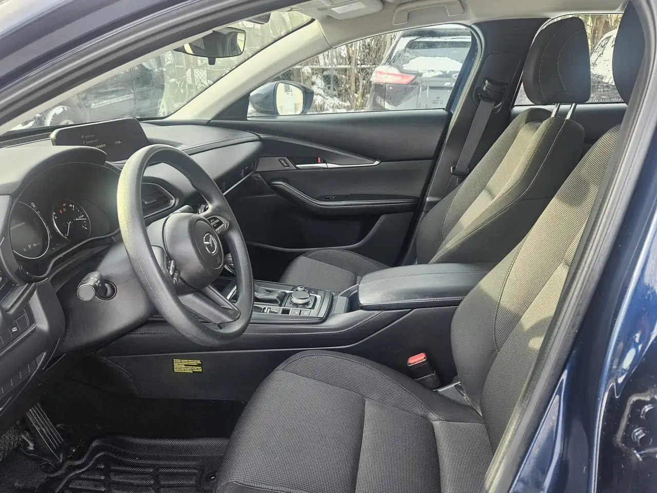 Mazda CX-30 снимка Mazda CX-30