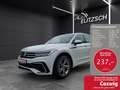 Volkswagen Tiguan R-Line TSI DSG LED ACC SH LRHzg 19" AID PDC App... Weiß - thumbnail 1