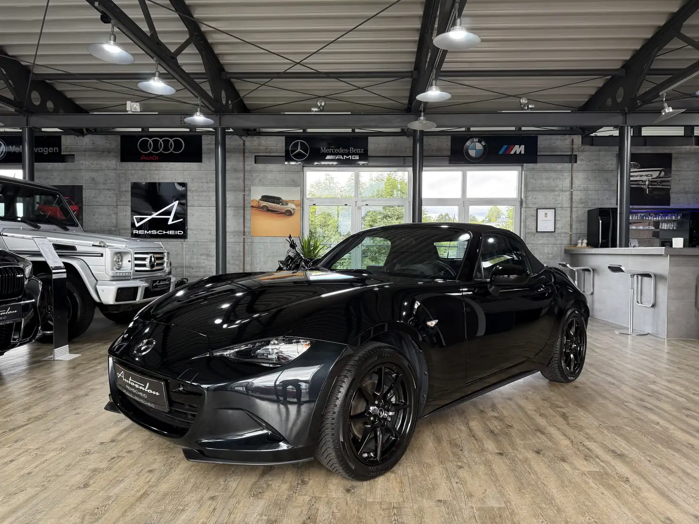 Mazda MX-5 1.5 SKYAVTIV-G Prime-Line Schwarz - 2