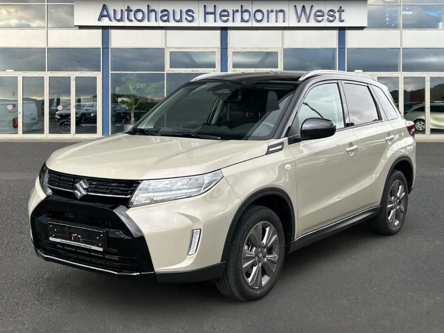 Suzuki Vitara 1.4 GL+ Facelift Zweifarbig Navi SHZ PDC Assistenz Beige - 1