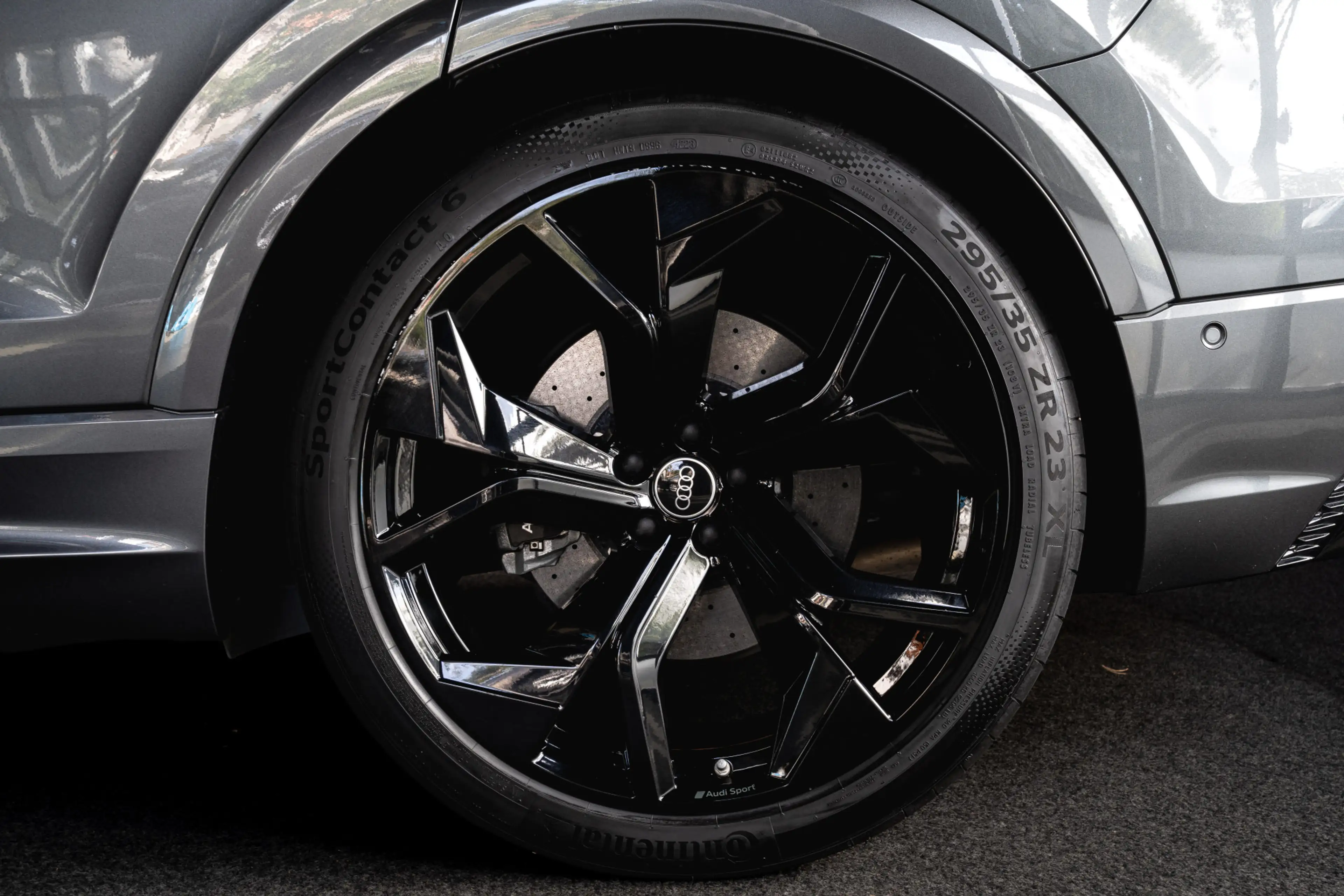 Audi RS Q8 4.0 TFSI B&O HUD Massage Keramisch Softclose ACC P — photo 35