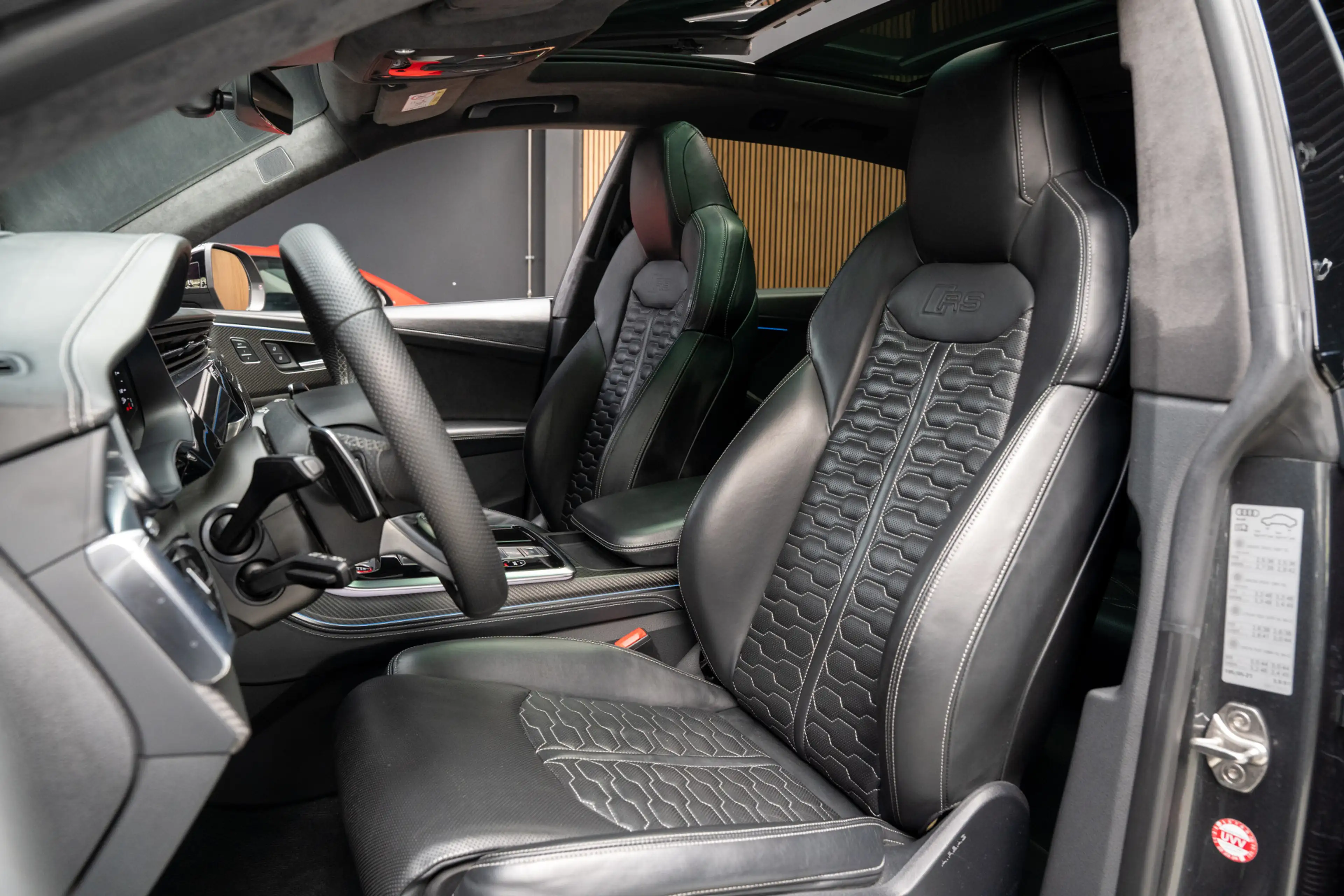 Audi RS Q8 4.0 TFSI B&O HUD Massage Keramisch Softclose ACC P — photo 26
