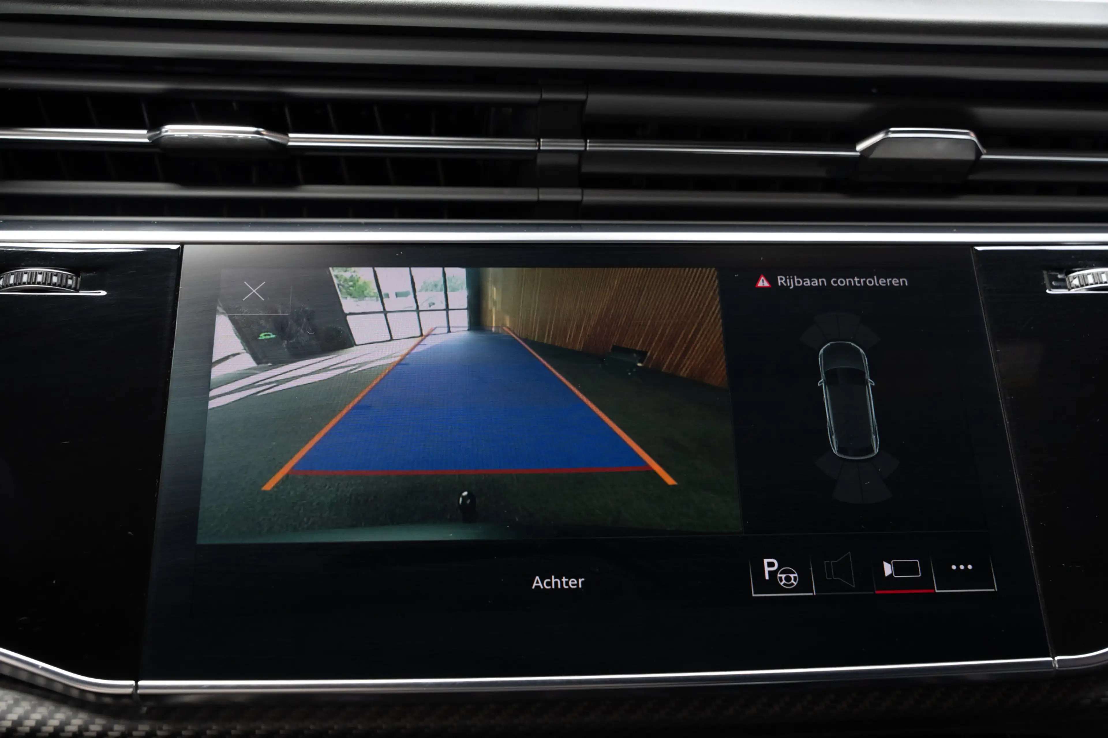 Audi RS Q8 4.0 TFSI B&O HUD Massage Keramisch Softclose ACC P — photo 14