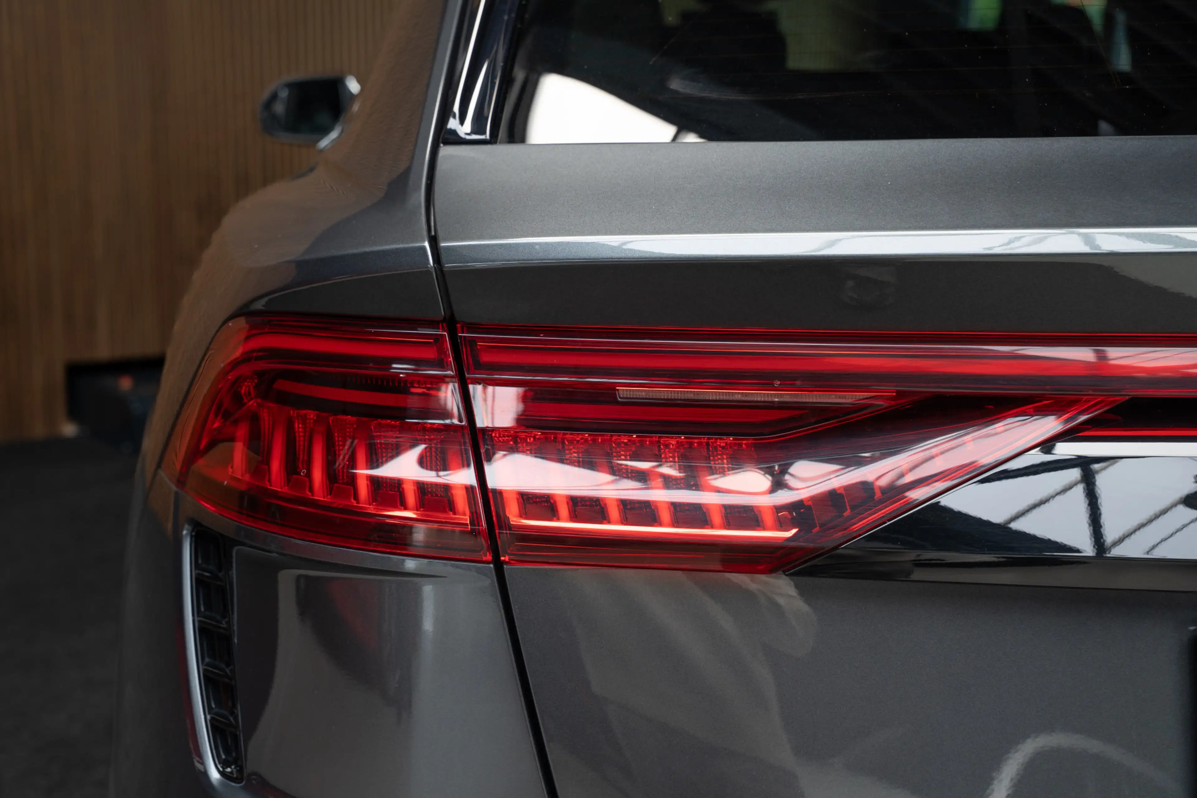 Audi RS Q8 4.0 TFSI B&O HUD Massage Keramisch Softclose ACC P — photo 18