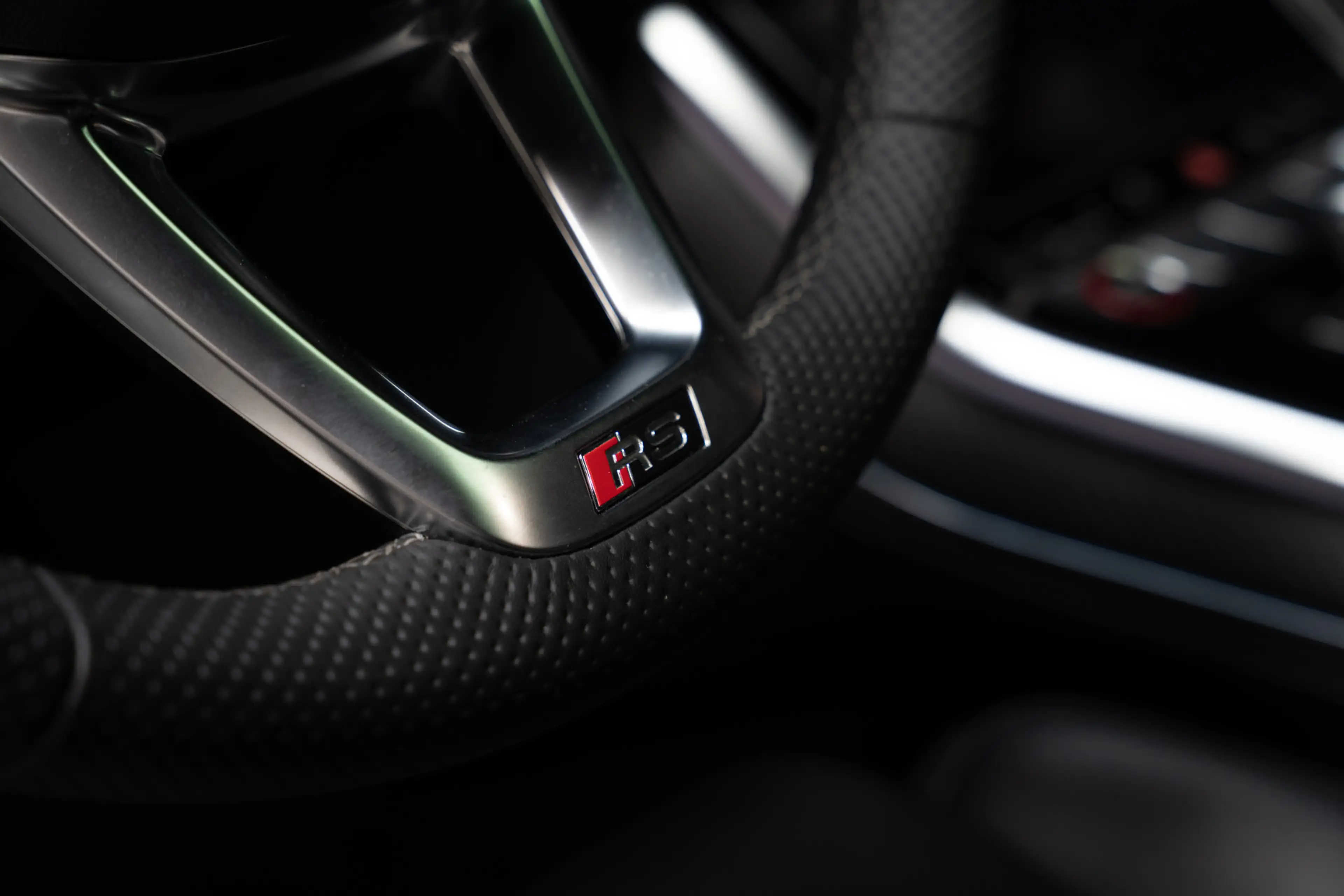 Audi RS Q8 4.0 TFSI B&O HUD Massage Keramisch Softclose ACC P — photo 33