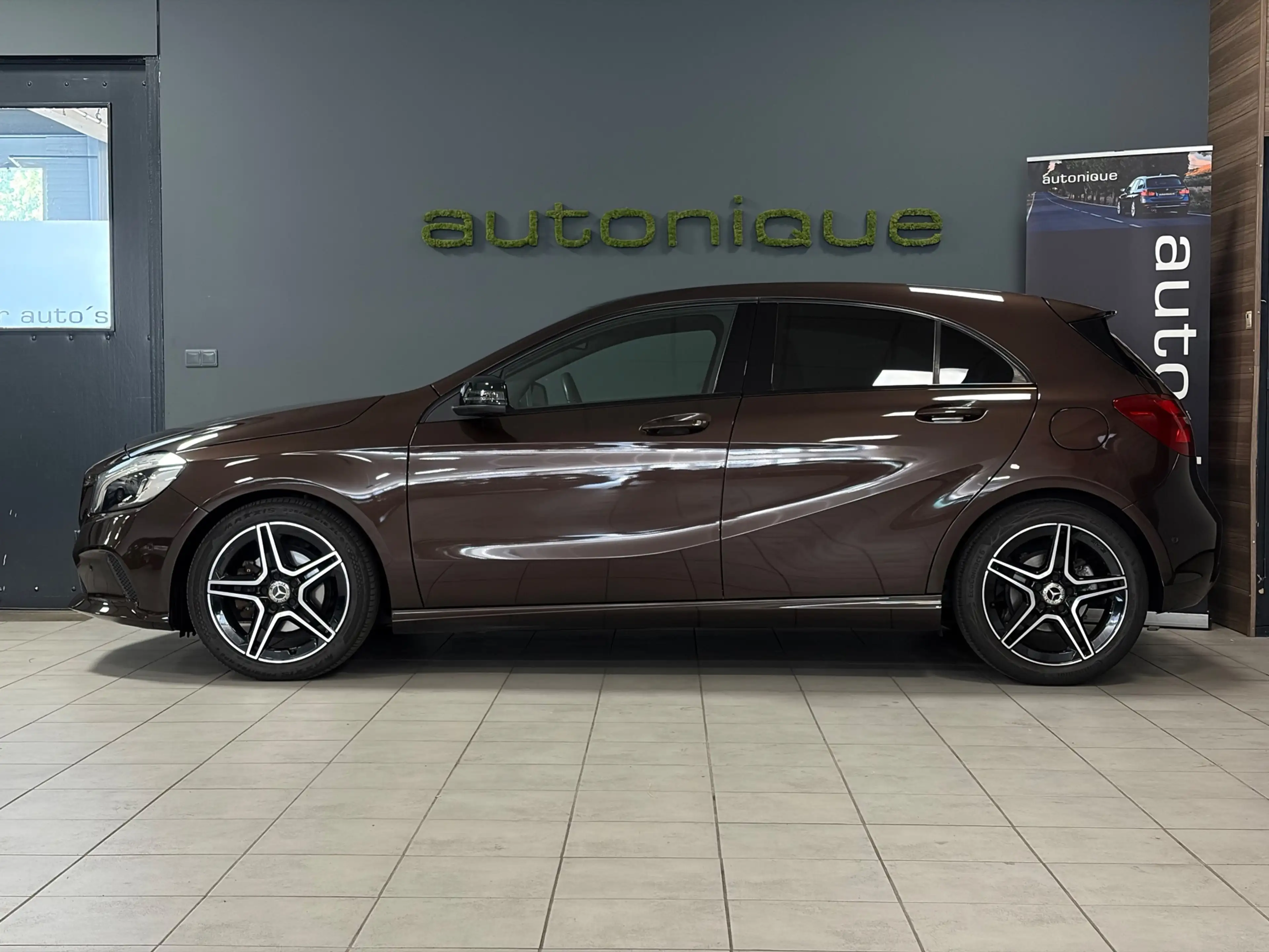 Mercedes-Benz A 200 A200|LED|CarPlay|Camera|Cruise|AMG-velgen|Night Pa — photo 5
