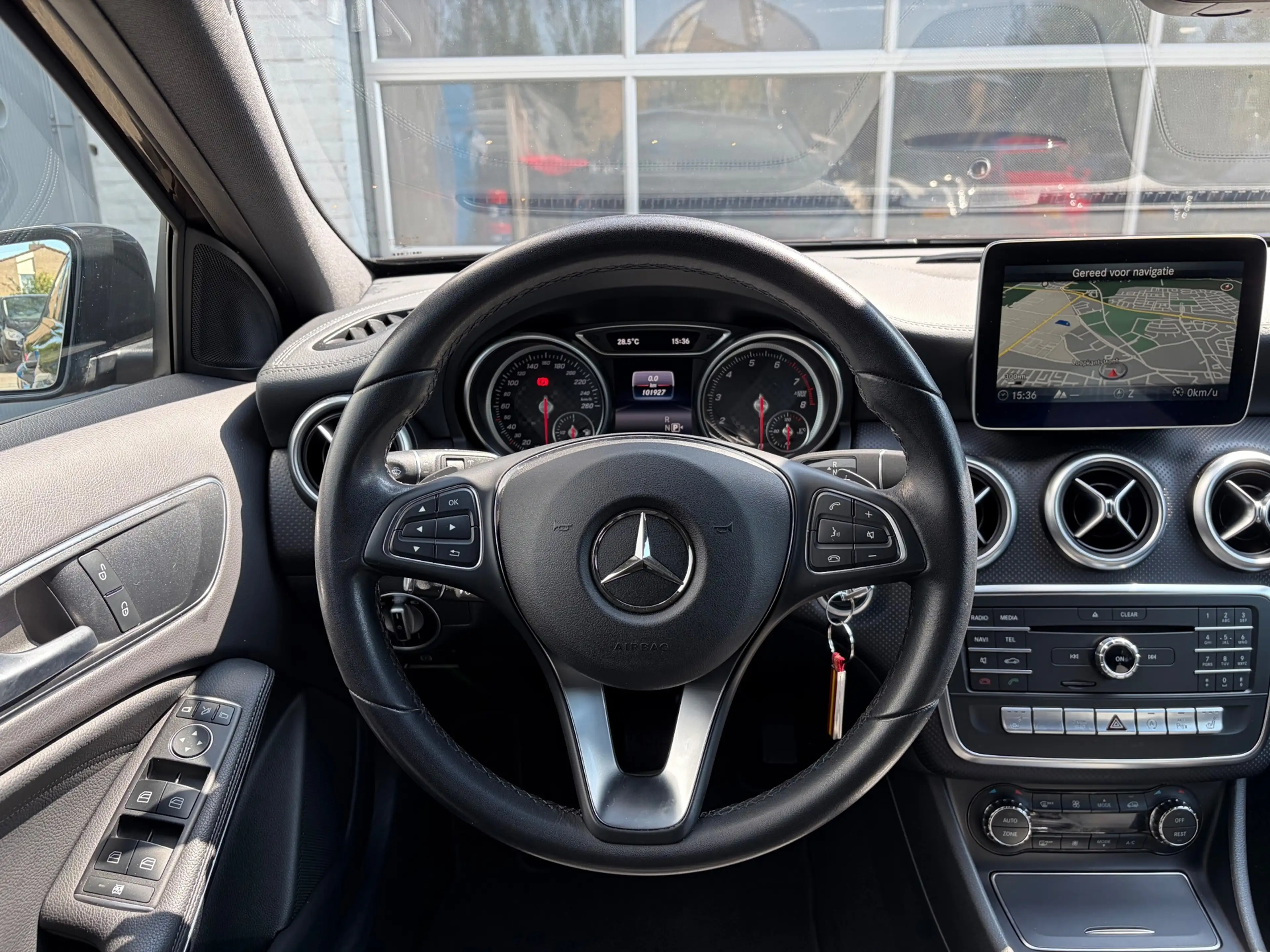 Mercedes-Benz A 200 A200|LED|CarPlay|Camera|Cruise|AMG-velgen|Night Pa — photo 10
