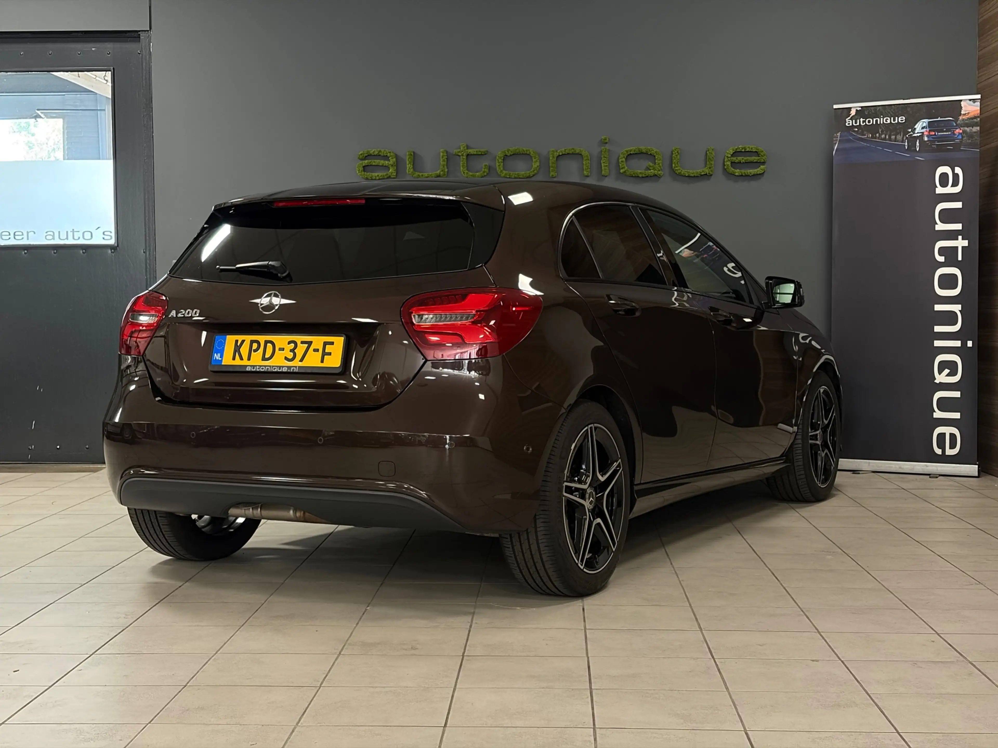 Mercedes-Benz A 200 A200|LED|CarPlay|Camera|Cruise|AMG-velgen|Night Pa — photo 13