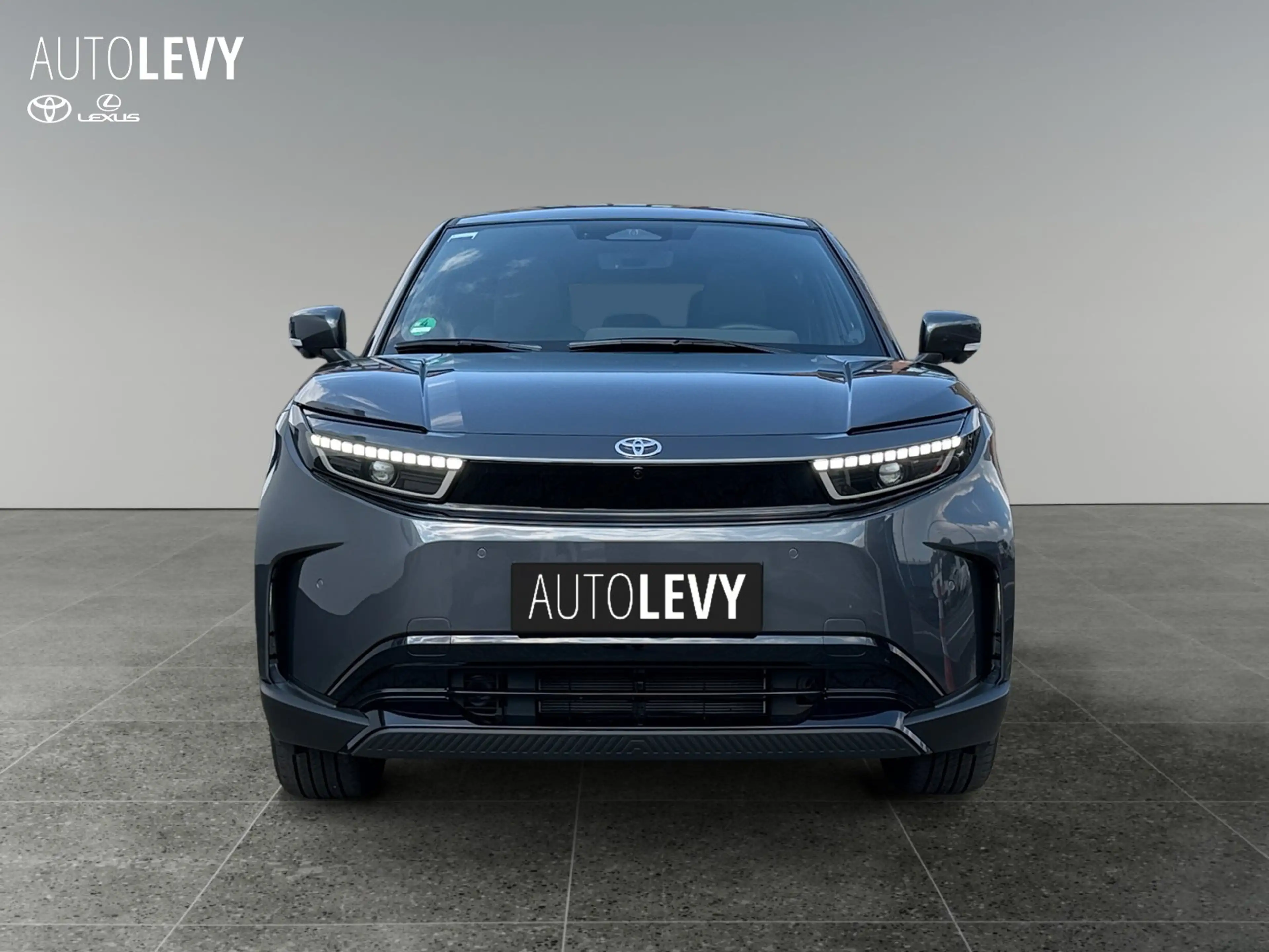 Toyota Urban Cruiser BEV 4x2 Lounge 128 kW AUT+Kamera+360+ACC+Pano — photo 9