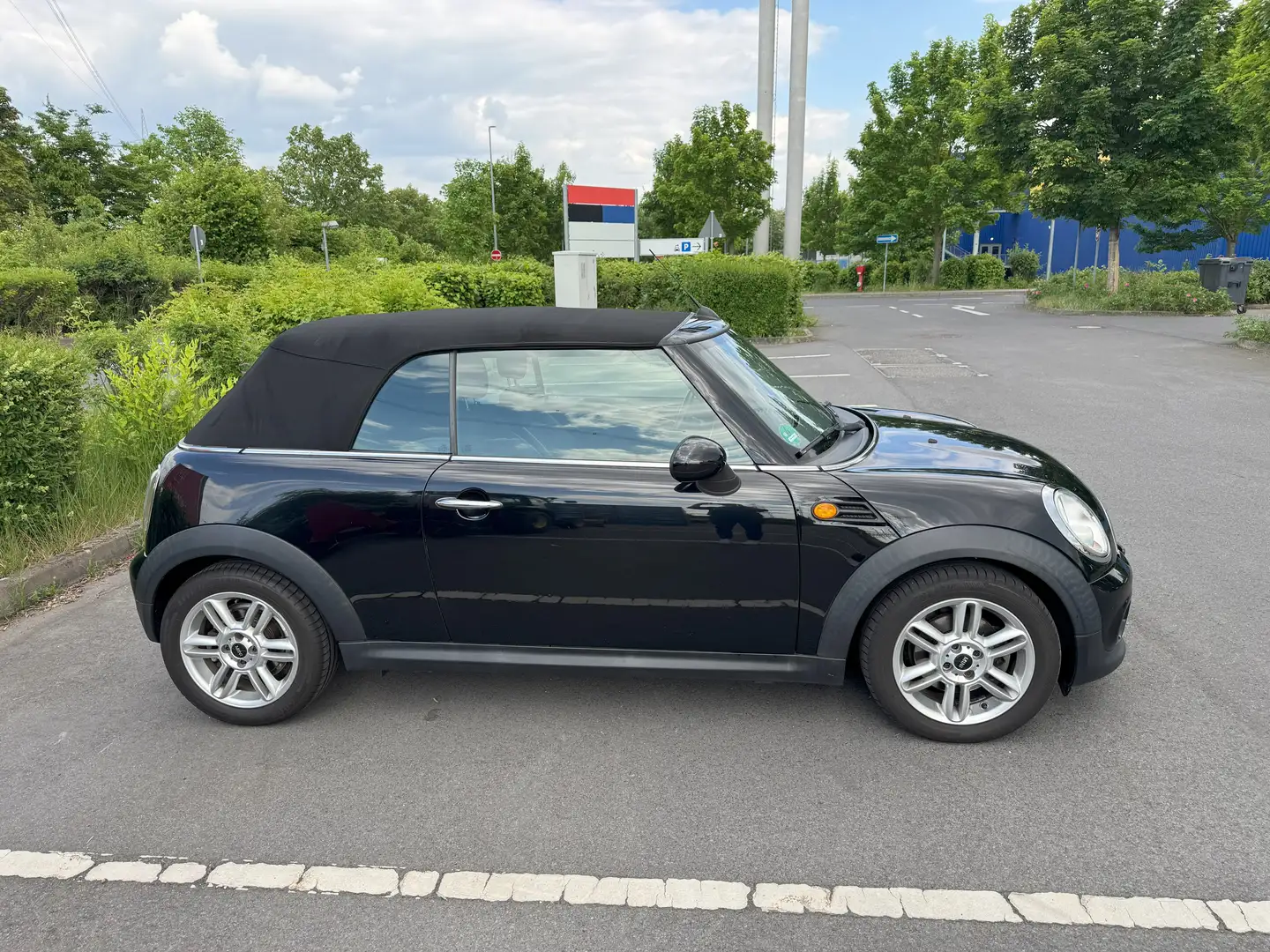 MINI Cooper Cabrio Mini Cooper Cabrio Schwarz - 2