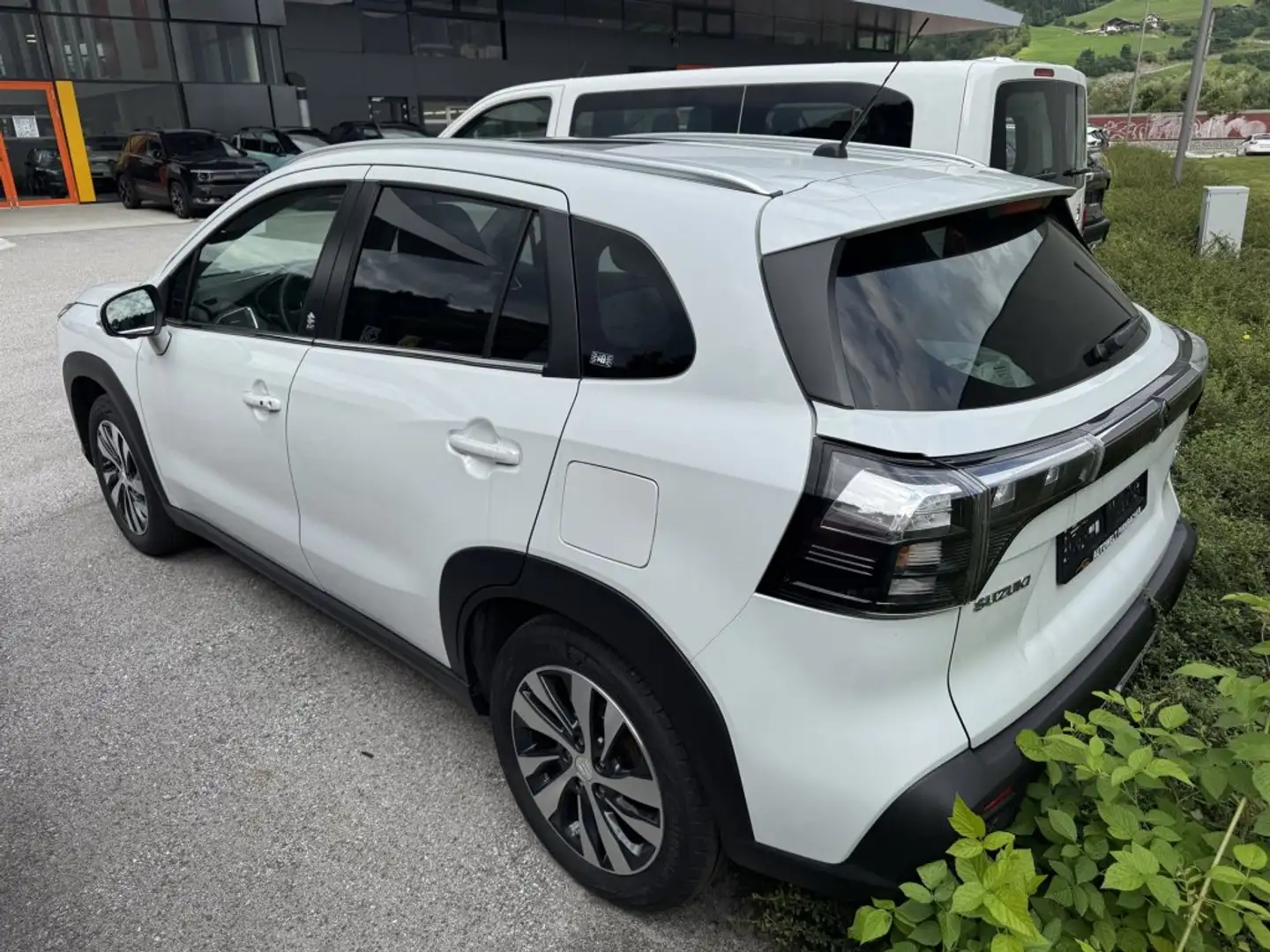 Suzuki S-Cross 1.4 HYBRID ALLGRIP flash Alb - 2