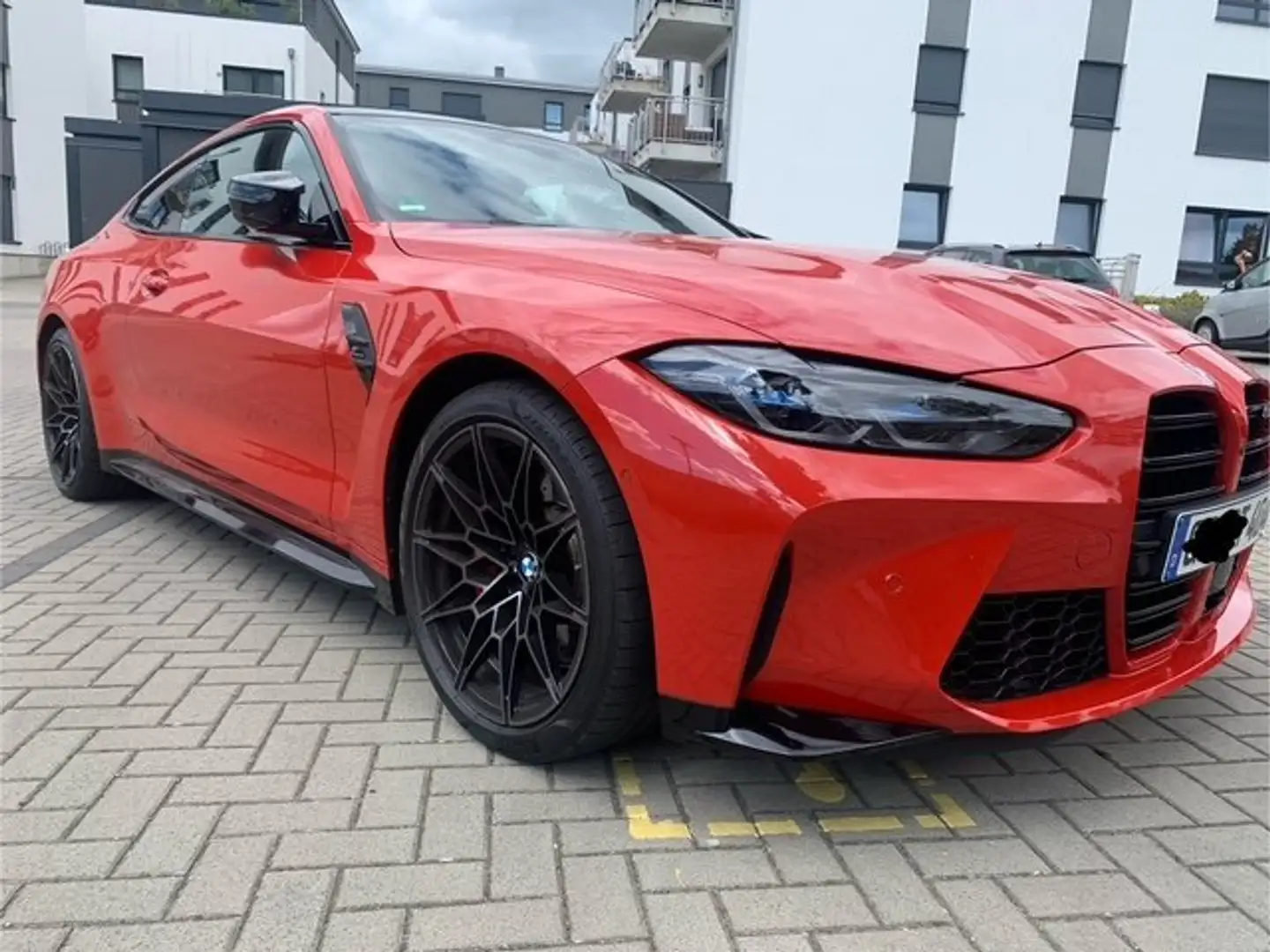 BMW M4 xDrive Competition Rosso - 2