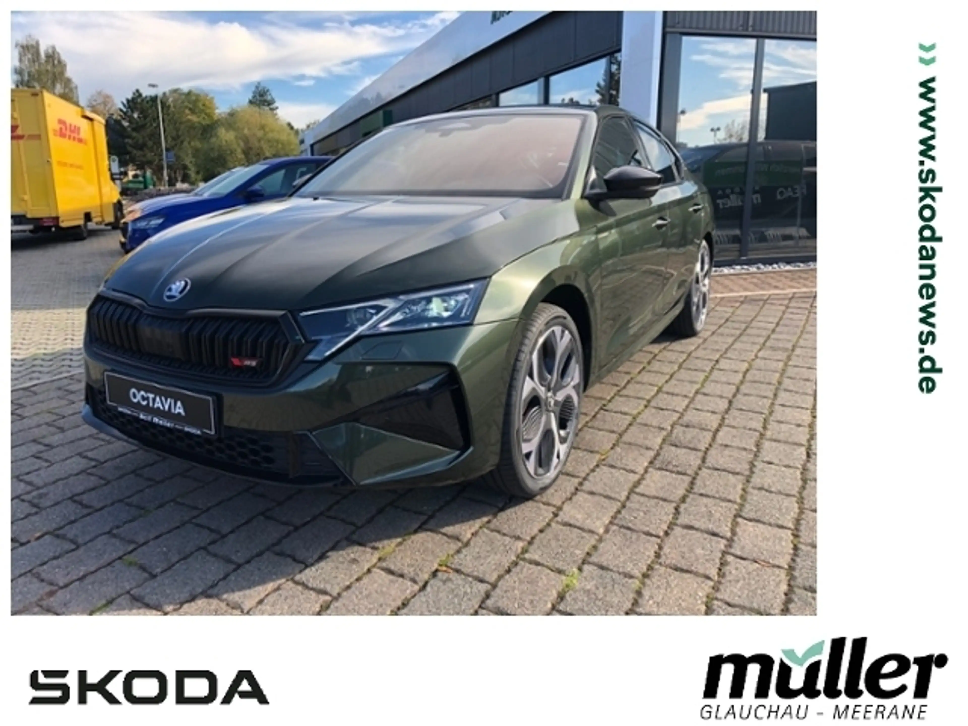 Skoda Octavia RS  Khaki Grün AHZV Matrix Canton