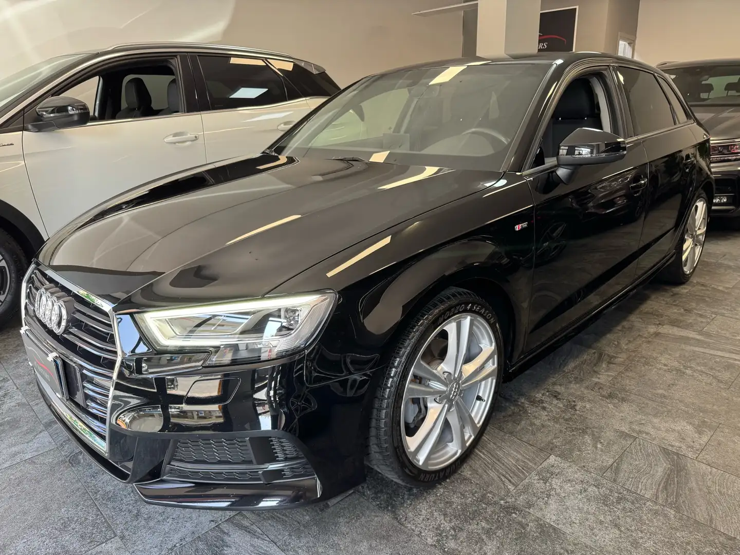 Audi A3 Sportback 30 1.6 tdi Sport 116cv s-tronic - 1