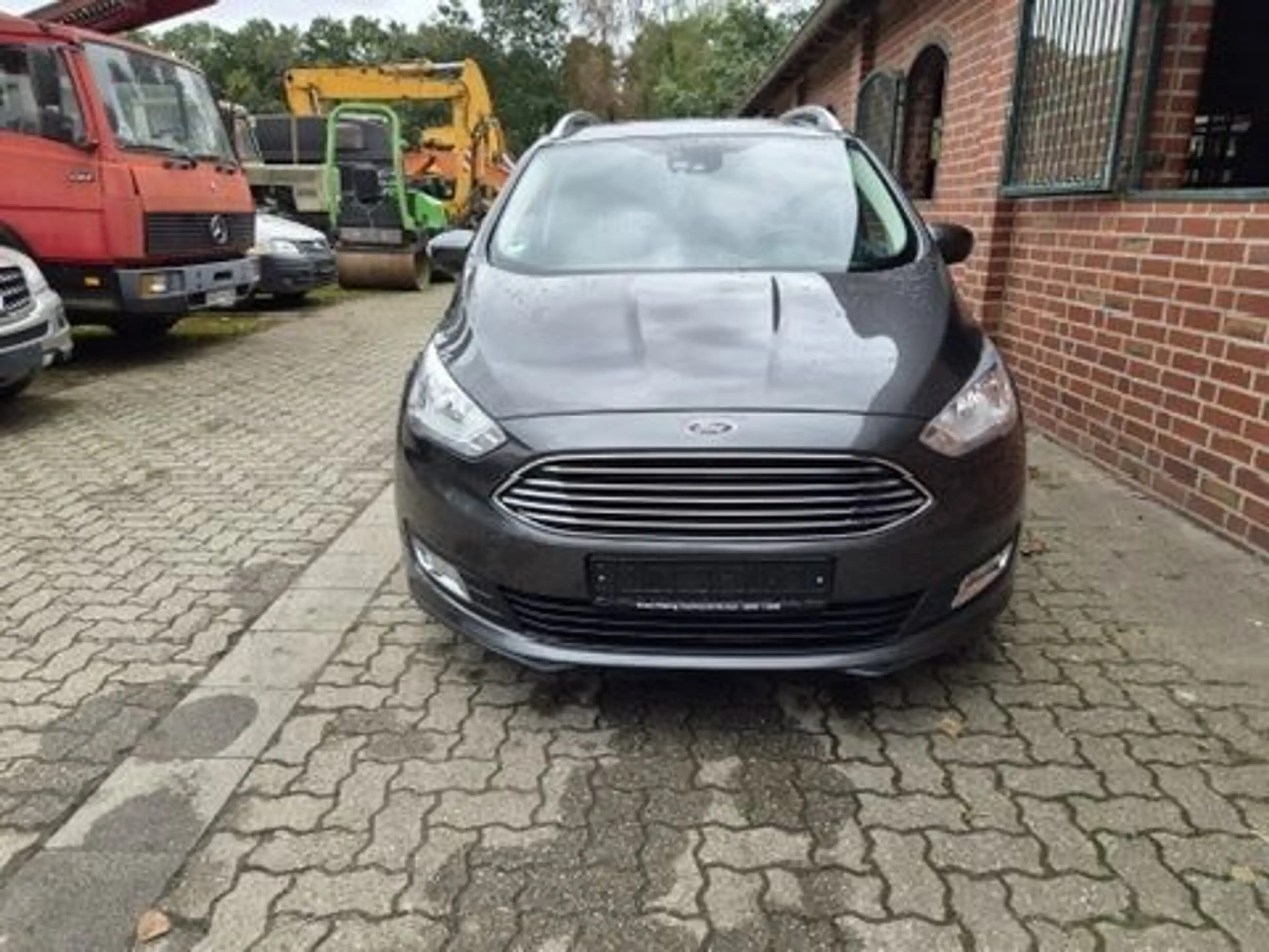 Ford Grand C-Max Grand C-MAX Titanium Navi AHK — photo 2