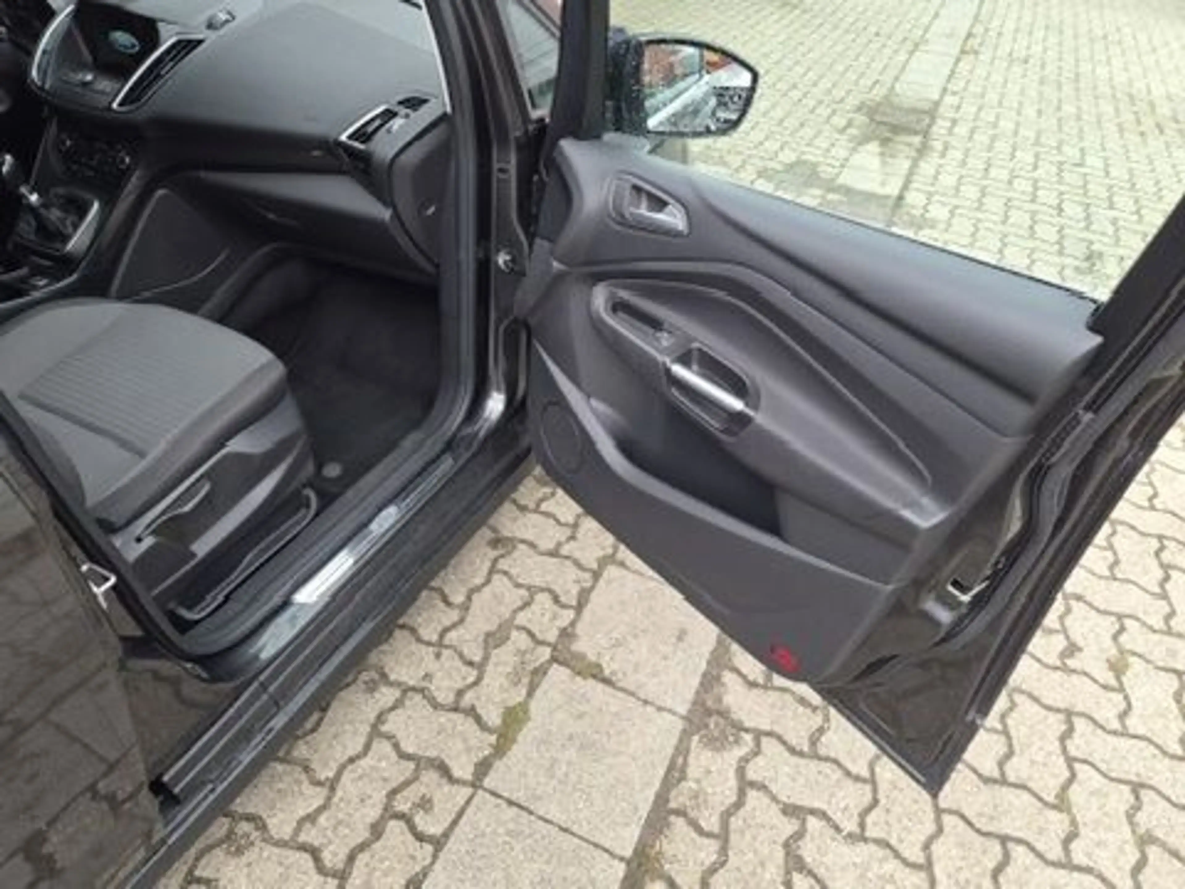 Ford Grand C-Max Grand C-MAX Titanium Navi AHK — photo 21