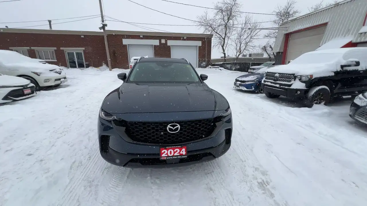 Mazda CX-50 снимка Mazda CX-50