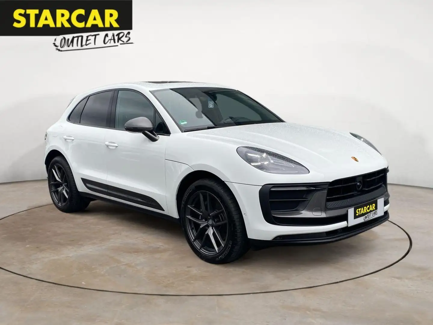 Porsche Macan T+2.0 Turbo+PDLS+Pano+Standhzg+Kamera+Luftfed White - 1