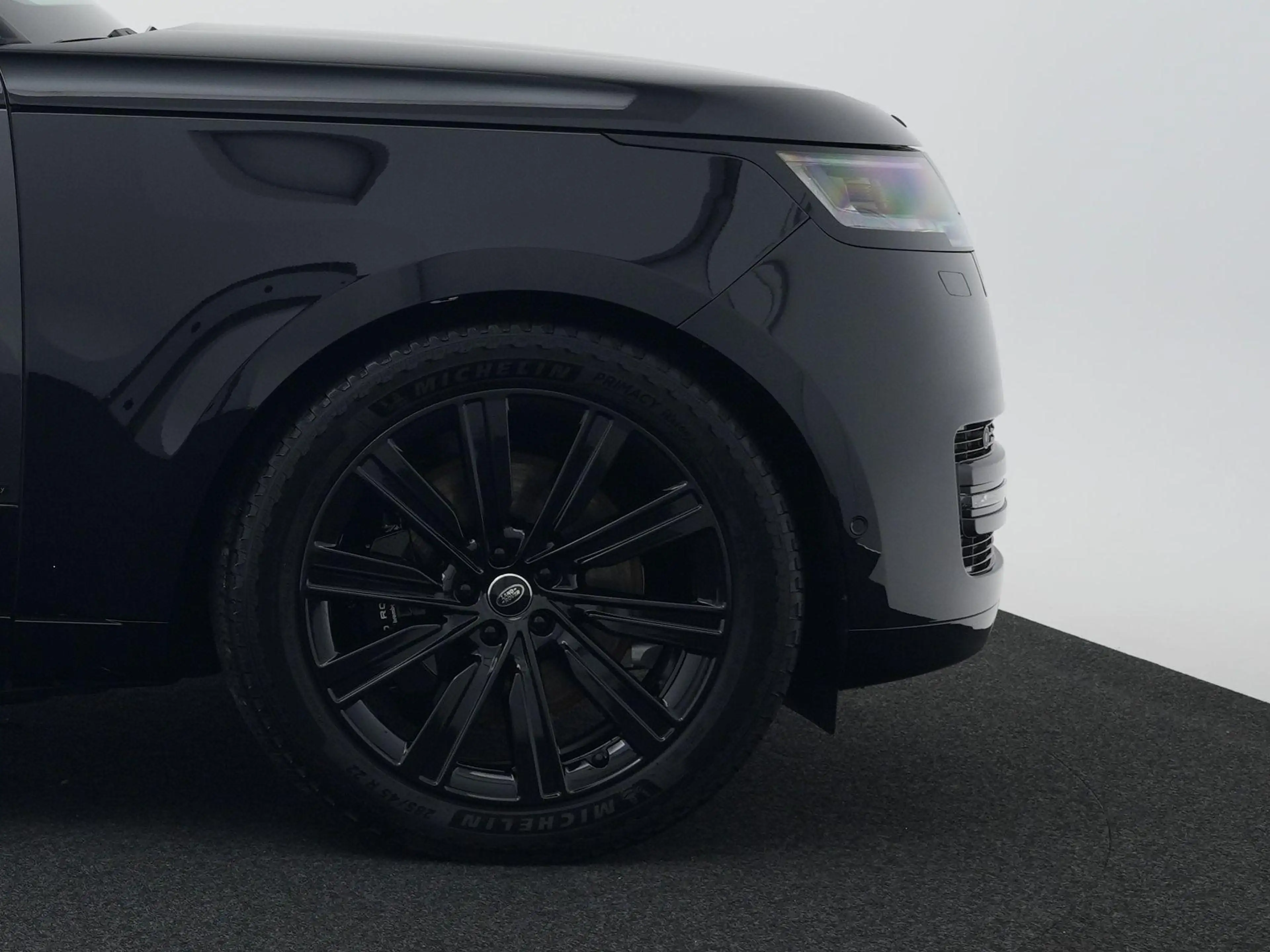 Land Rover Range Rover 3.0 P550e Autobiography PHEV — photo 9